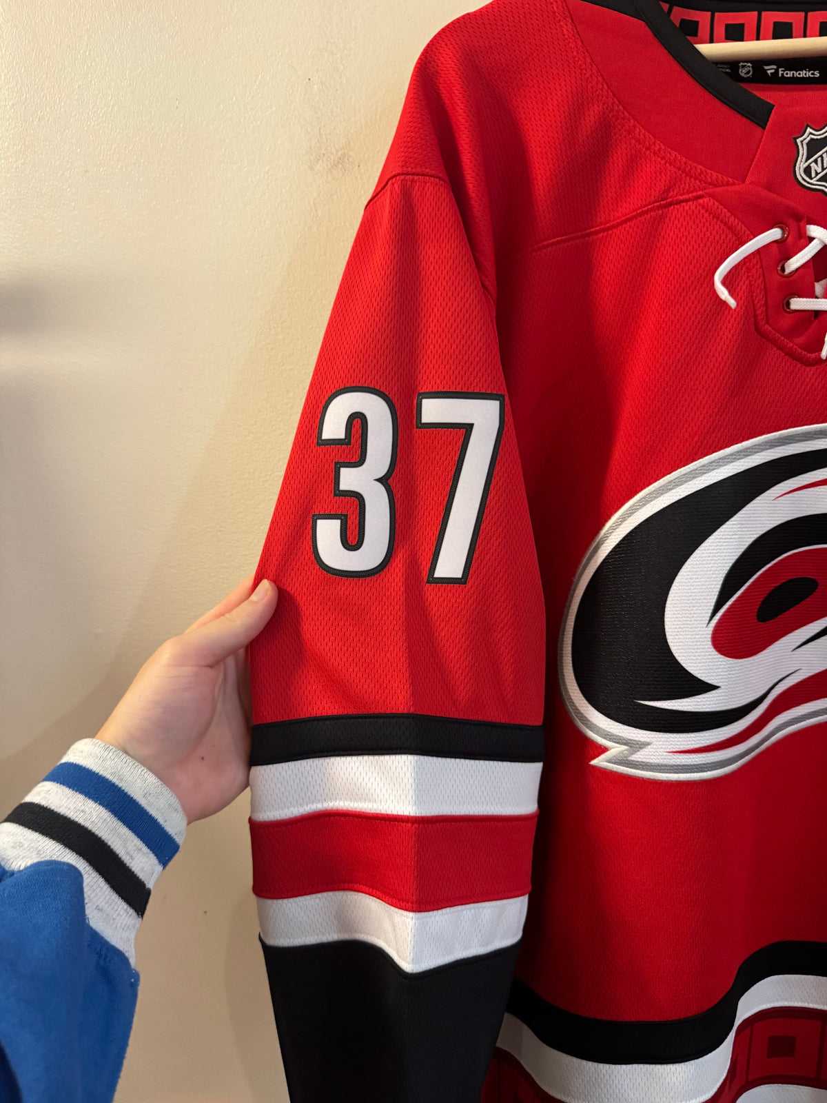 Carolina Hurricanes Andrei Svechnikov Fanatics NHL Hockey Red Home Jersey (L)