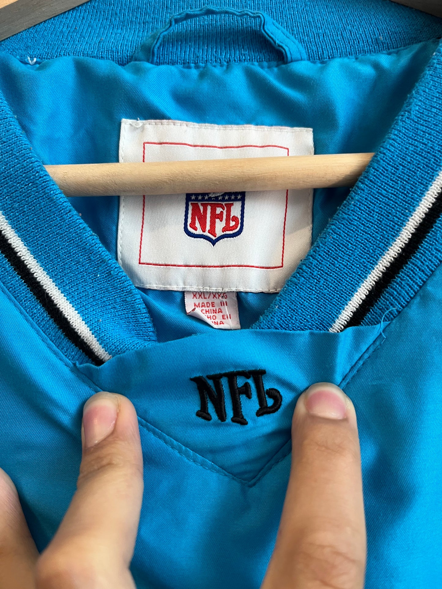 00s Carolina Panthers Blue Windbreaker (XXL)