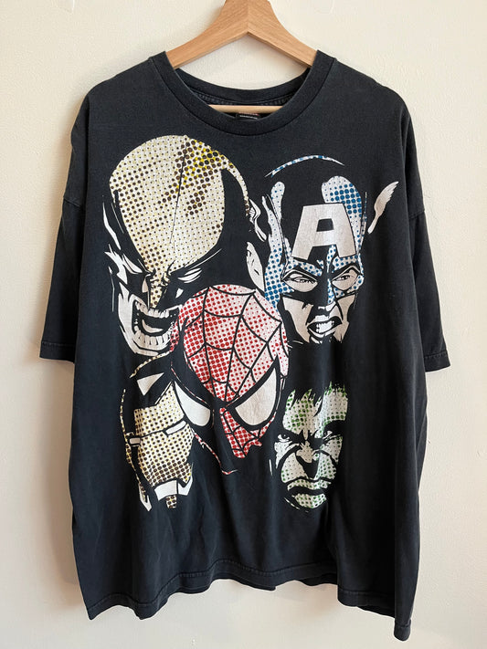 00s Marvel Big Front Characters Faded Tee (XXL)