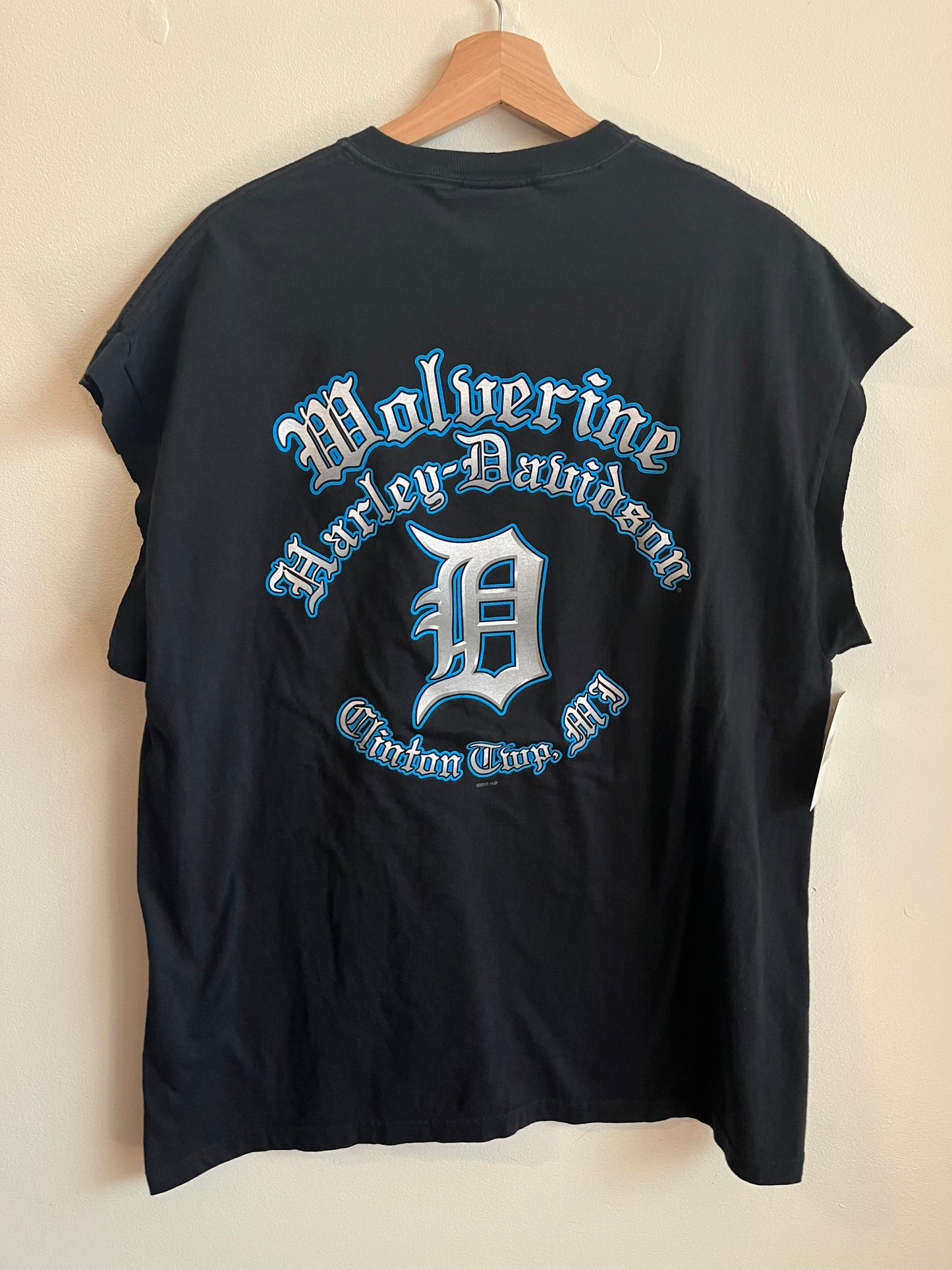 2012 Harley Davidson Wolverine Graphic Cut Off Tee (XL)
