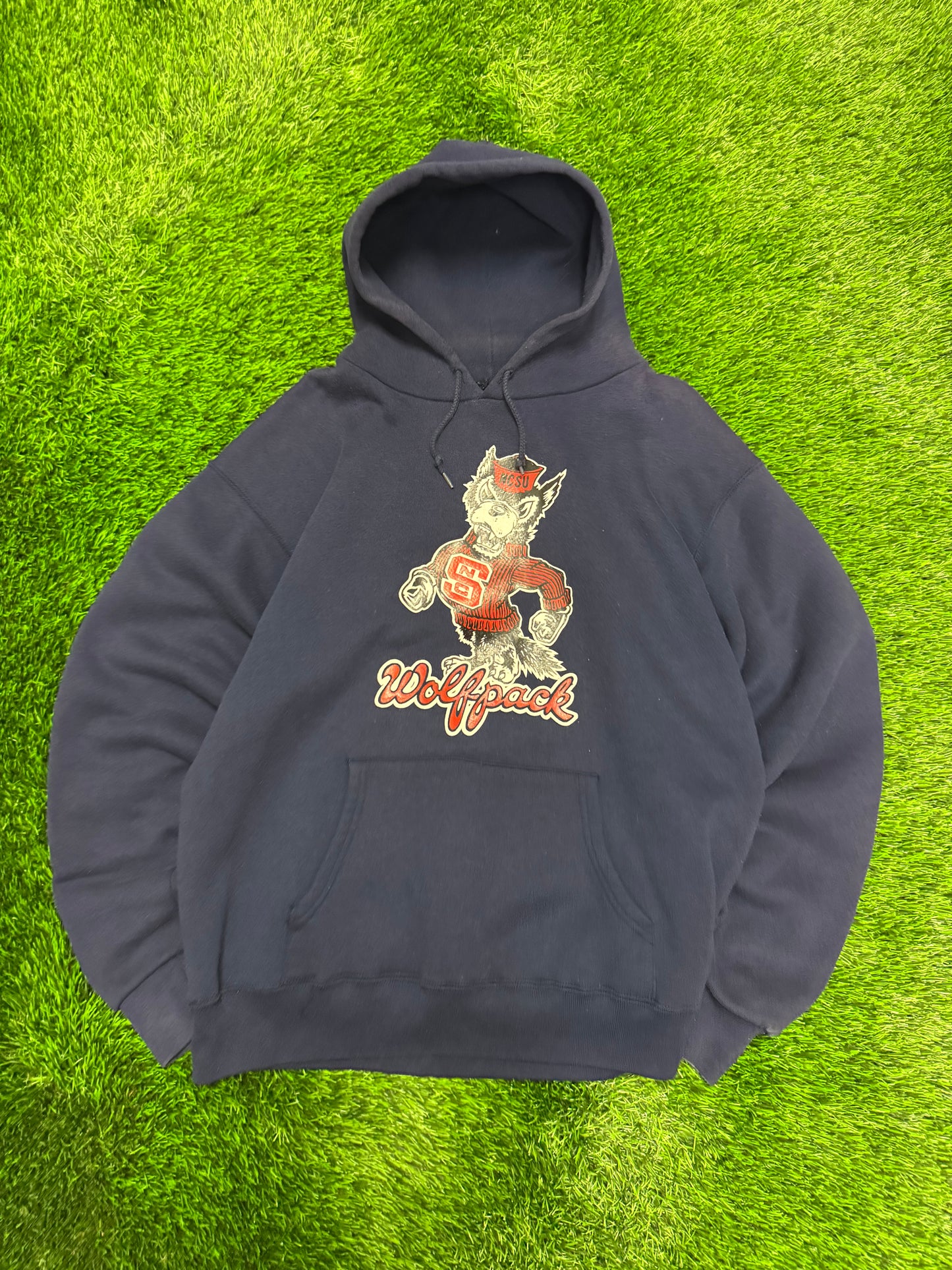 Vintage NC State University (NCSU) Wolfpack Navy Mascot Hoodie (L)