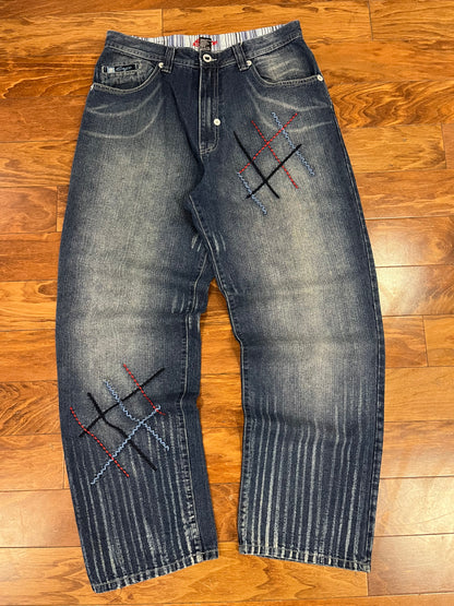 00s Enyce Criss Cross Embrodiered Jeans (34x33)