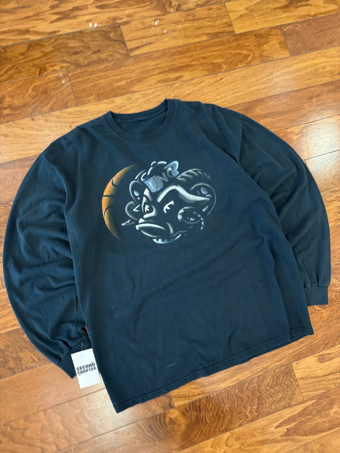 00s UNC Faded Mascot Long Sleeve Tee (XL)