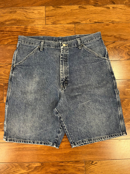 00s Wrangler Original Carpenter Shorts (34)