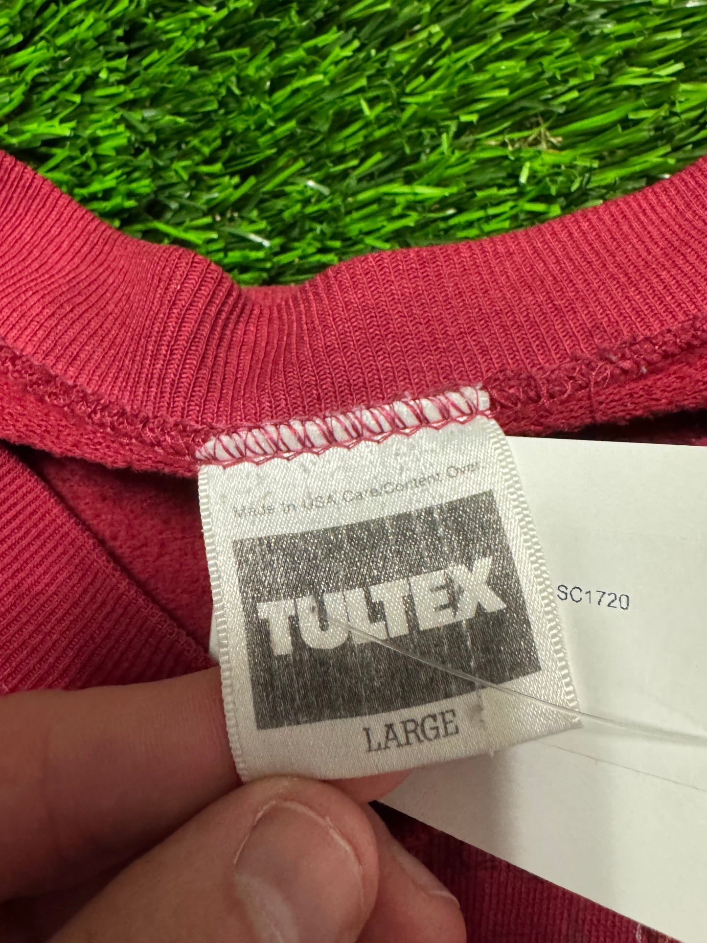 90s Mountain Lion Burgundy Vintage Nature Crewneck (L)