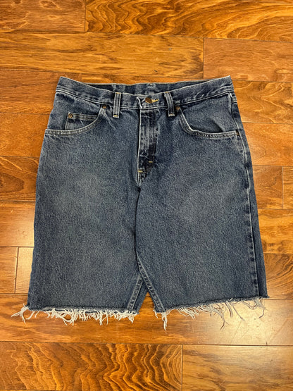 00s Wrangler Dark Wash Blue Shorts (32)