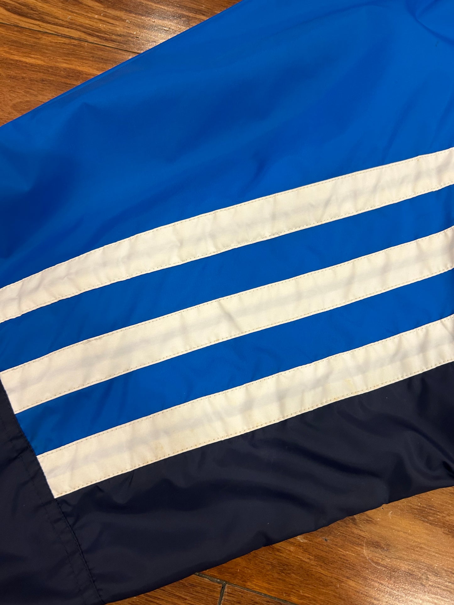 90s Adidas Vintage Blue Striped Windbreaker (XL)