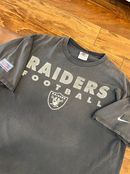 90s Oakland Raiders Nike Team Pro Line Tee (XL)