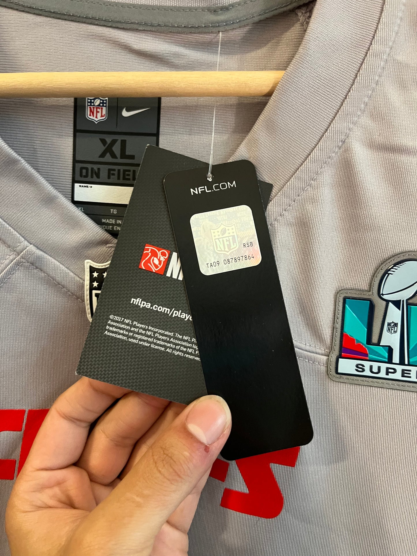 2022 Kansas City Chiefs Patrick Mahomes Deadstock Super Bowl Jersey (XL)