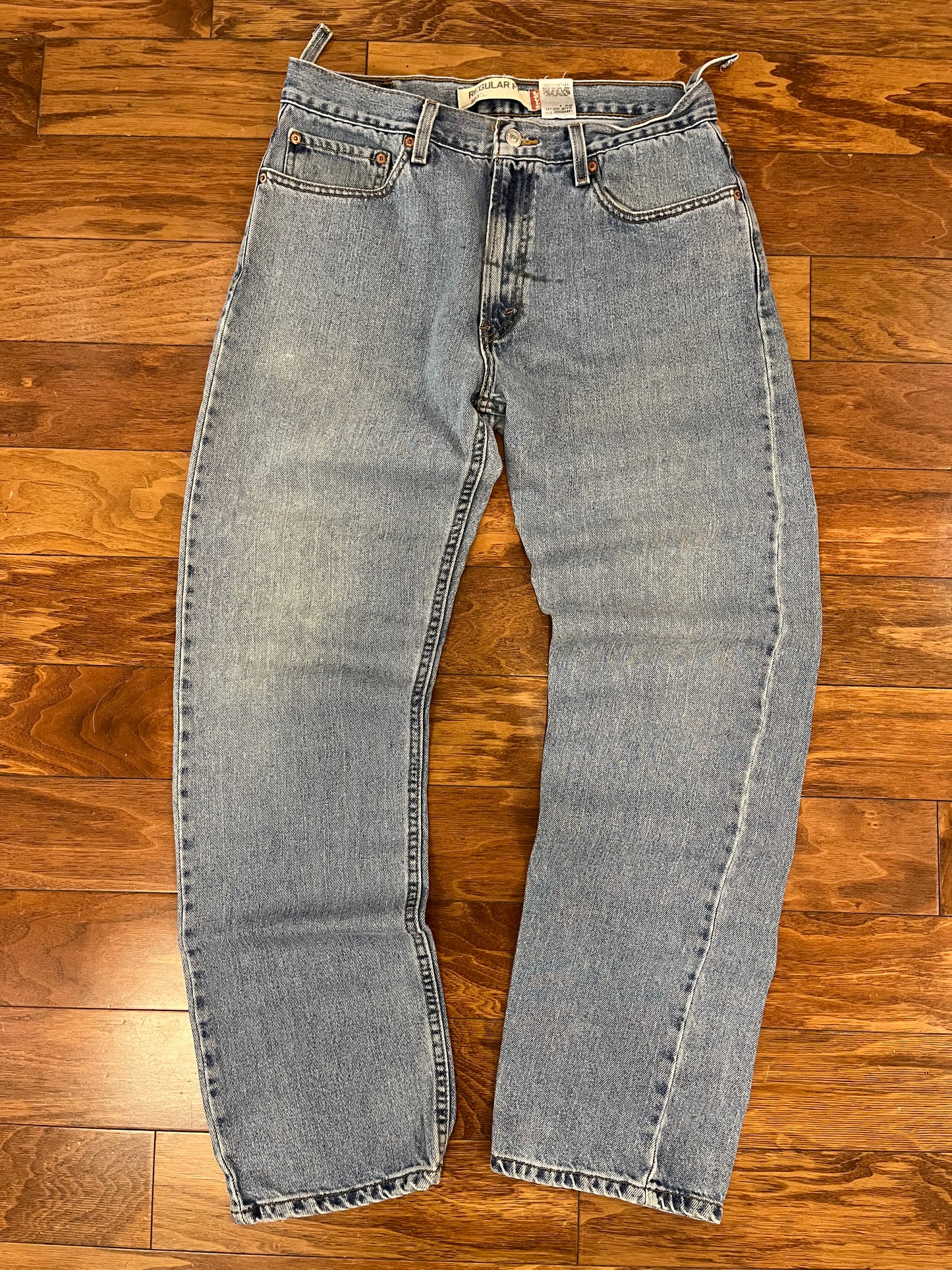 2006 Levi's 505 Mid Wash Jeans (33 x 32)