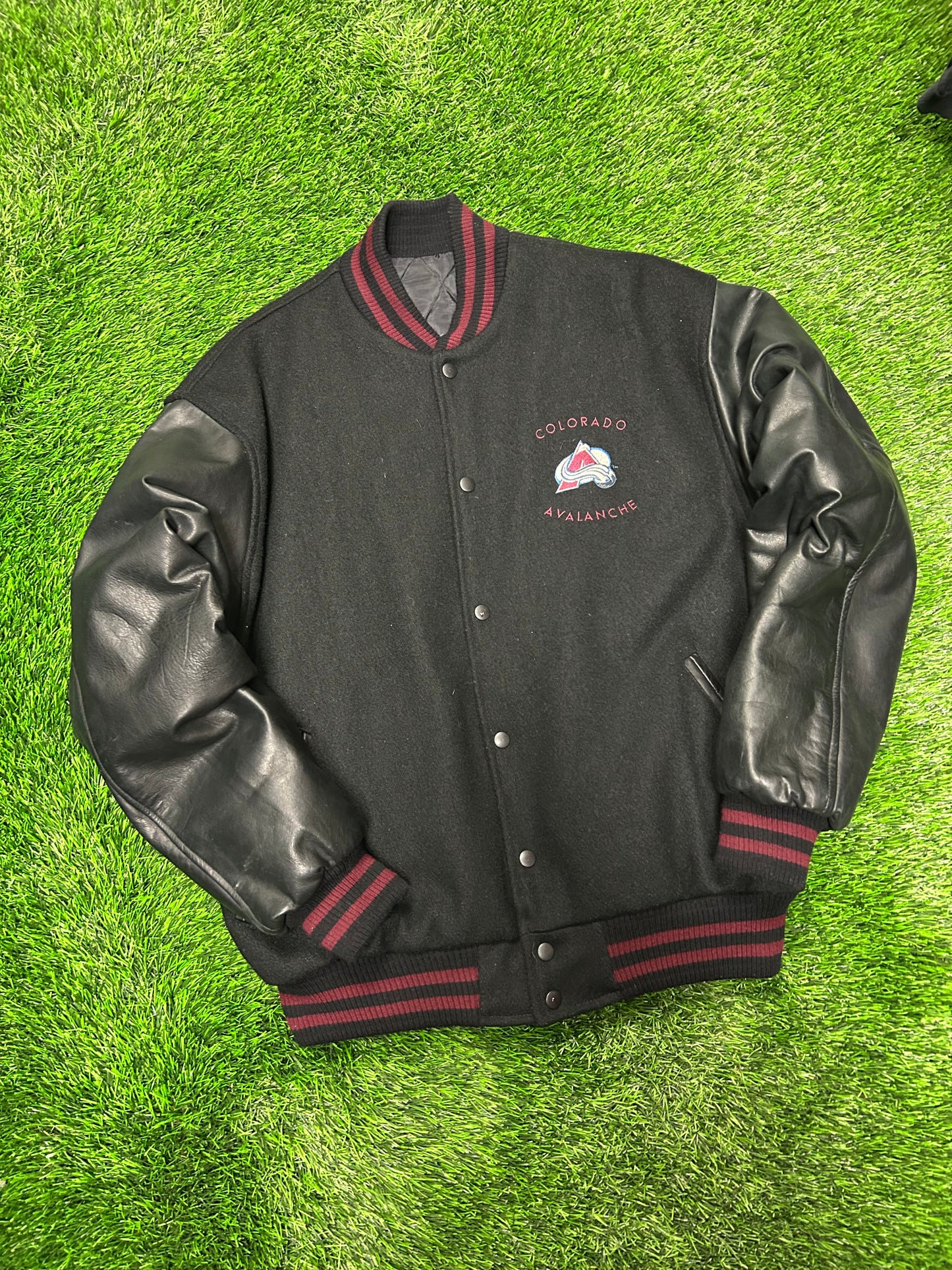 90s Colorado Avalanche Vintage NHL Varsity Jacket (XL)