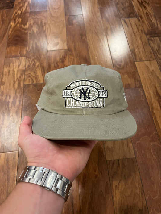 1999 New York Yankees Beige Spell Out Hat (OS)