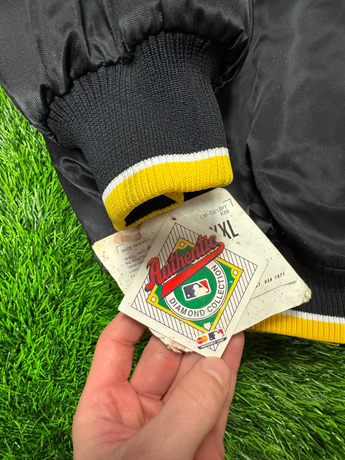 90s Pittsburgh Pirates Vintage Starter Diamond Collection Satin Jacket (XXL)