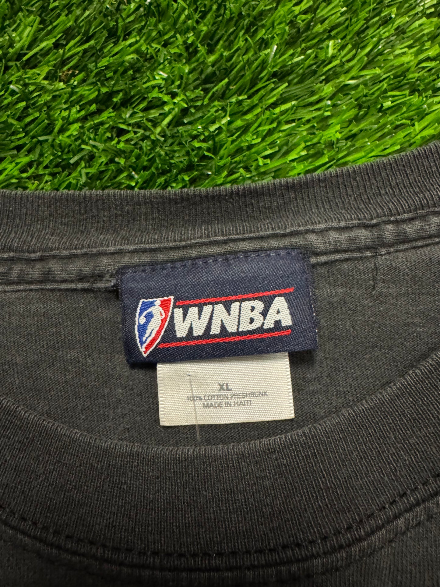 00s Orlando Miracle Vintage WNBA Tee (XL)