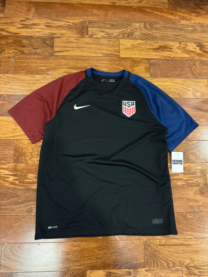 2016 USA Soccer Nike Kit (M)