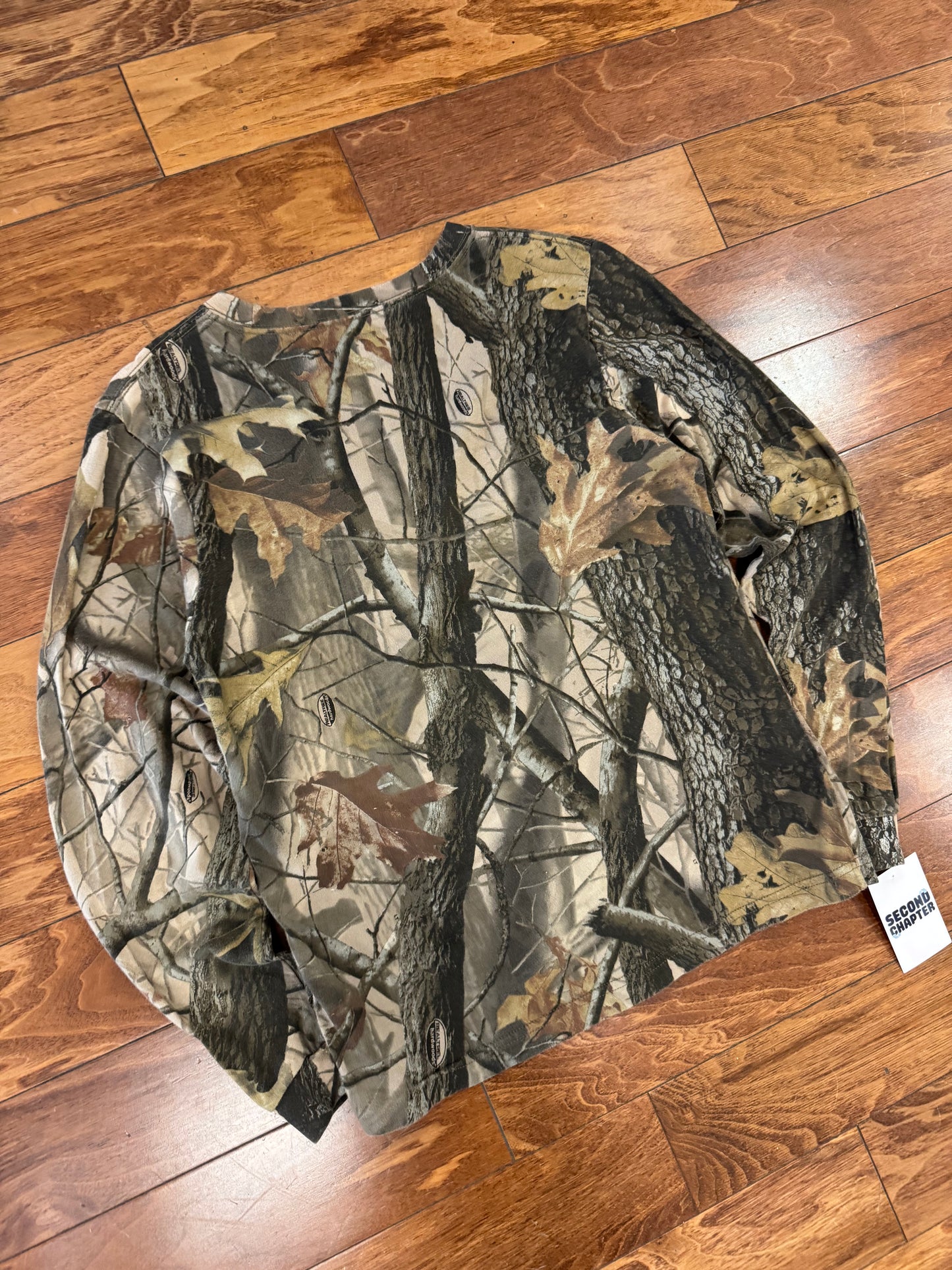 00s Realtree Hardwoods Camo Long-Sleeve (S)