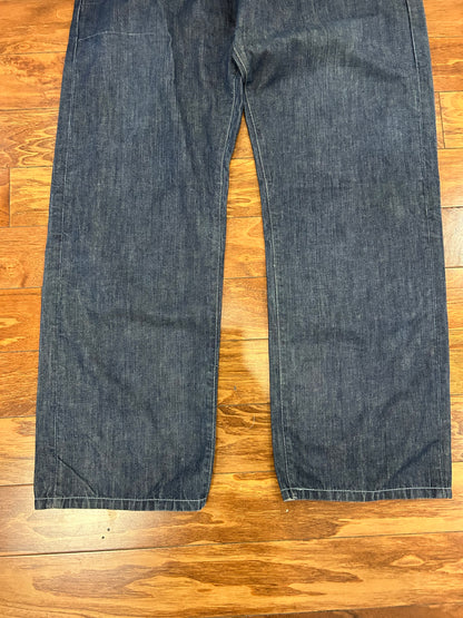 2009 Levi's 569 Loose Baggy Embroidered Jeans (38 x 34)