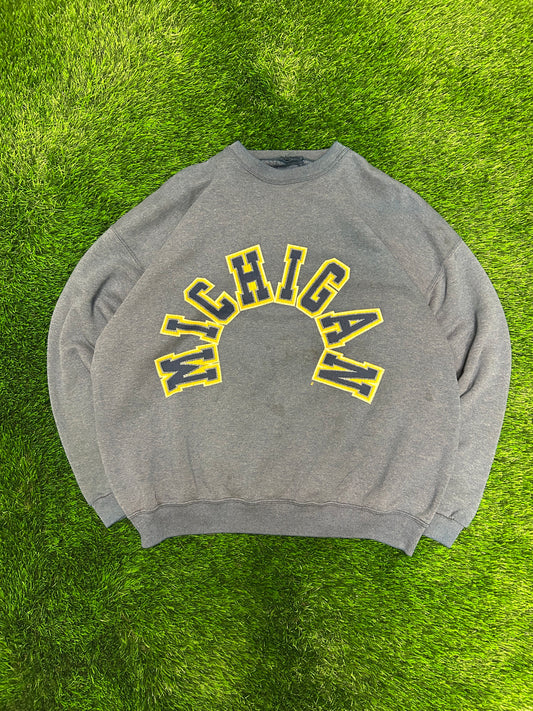 90s University of Michigan Wolverines Faded Blue Spell Out Crewneck (XL)