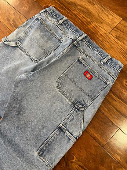 00s Dickies Distressed Carpenter Jeans (38 x 32)