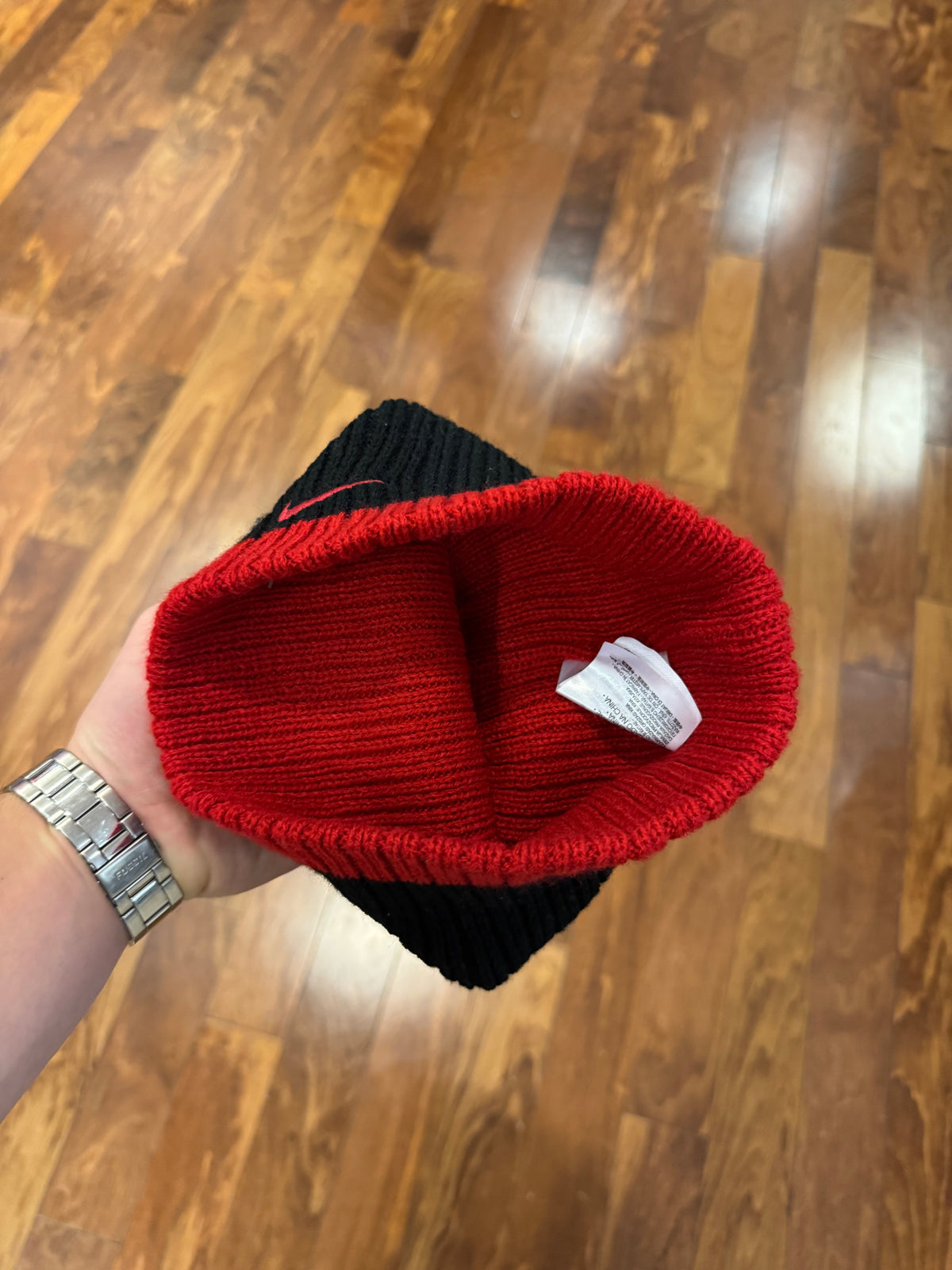00s Nike Center Swoosh Beanie (Youth)