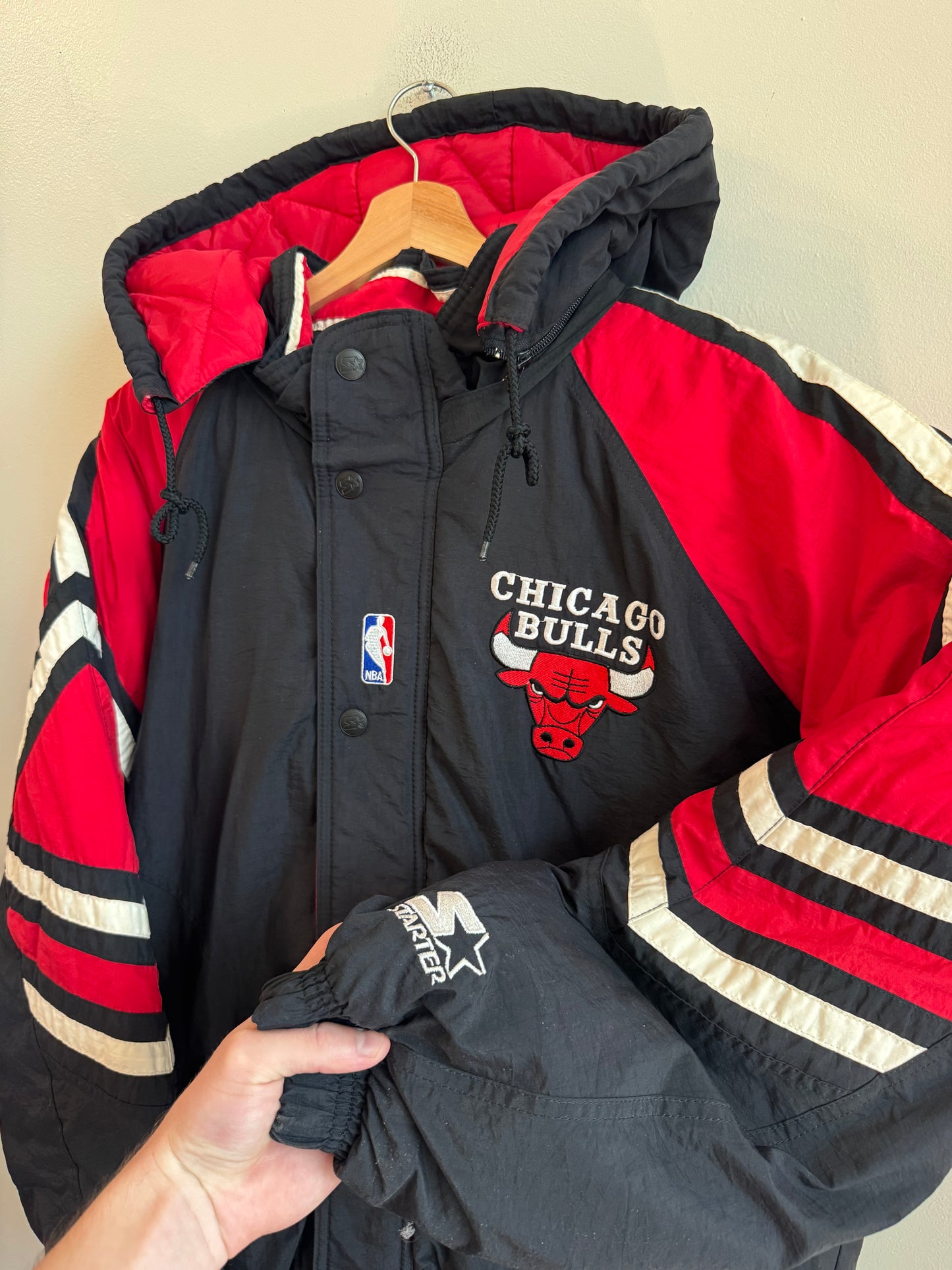 90s Chicago Bulls NBA Starter Puffer Jacket (L)