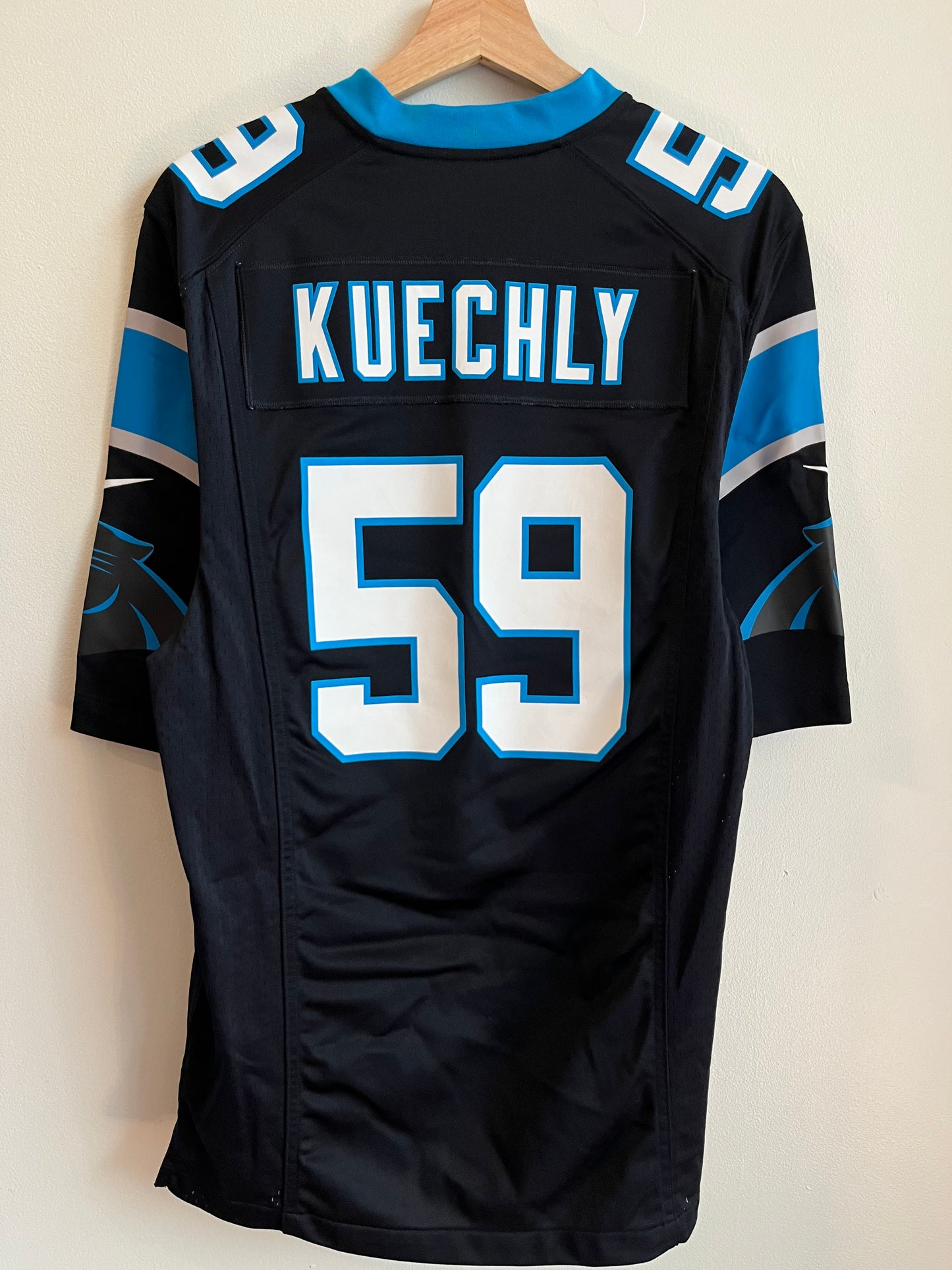 2010s Carolina Panthers Luke Kuechly Home Nike Jersey (S)