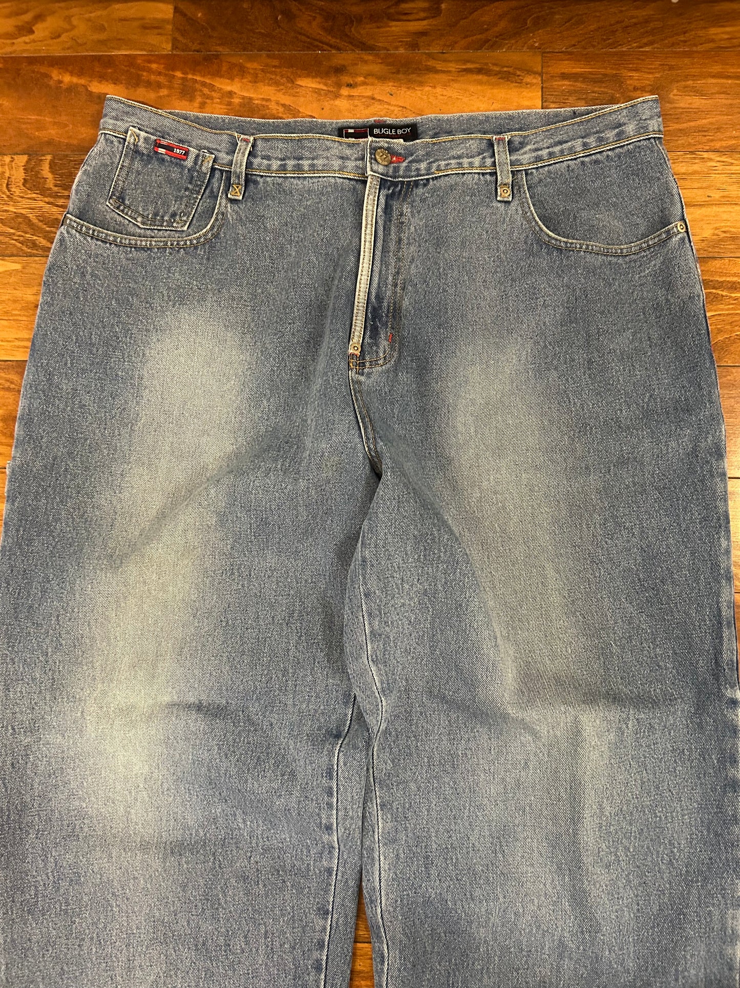 00s Bugle Boy Baggy Embroidered Jeans (42 x 30)