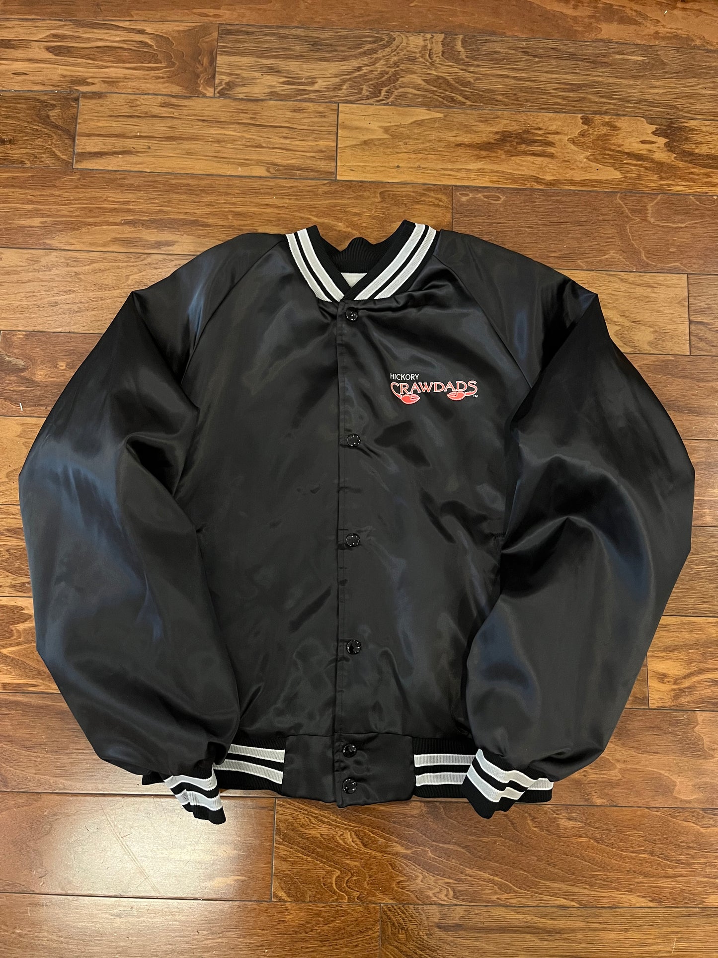 80s Hickory Crawdads Chalk Line Vintage Satin Jacket (L)