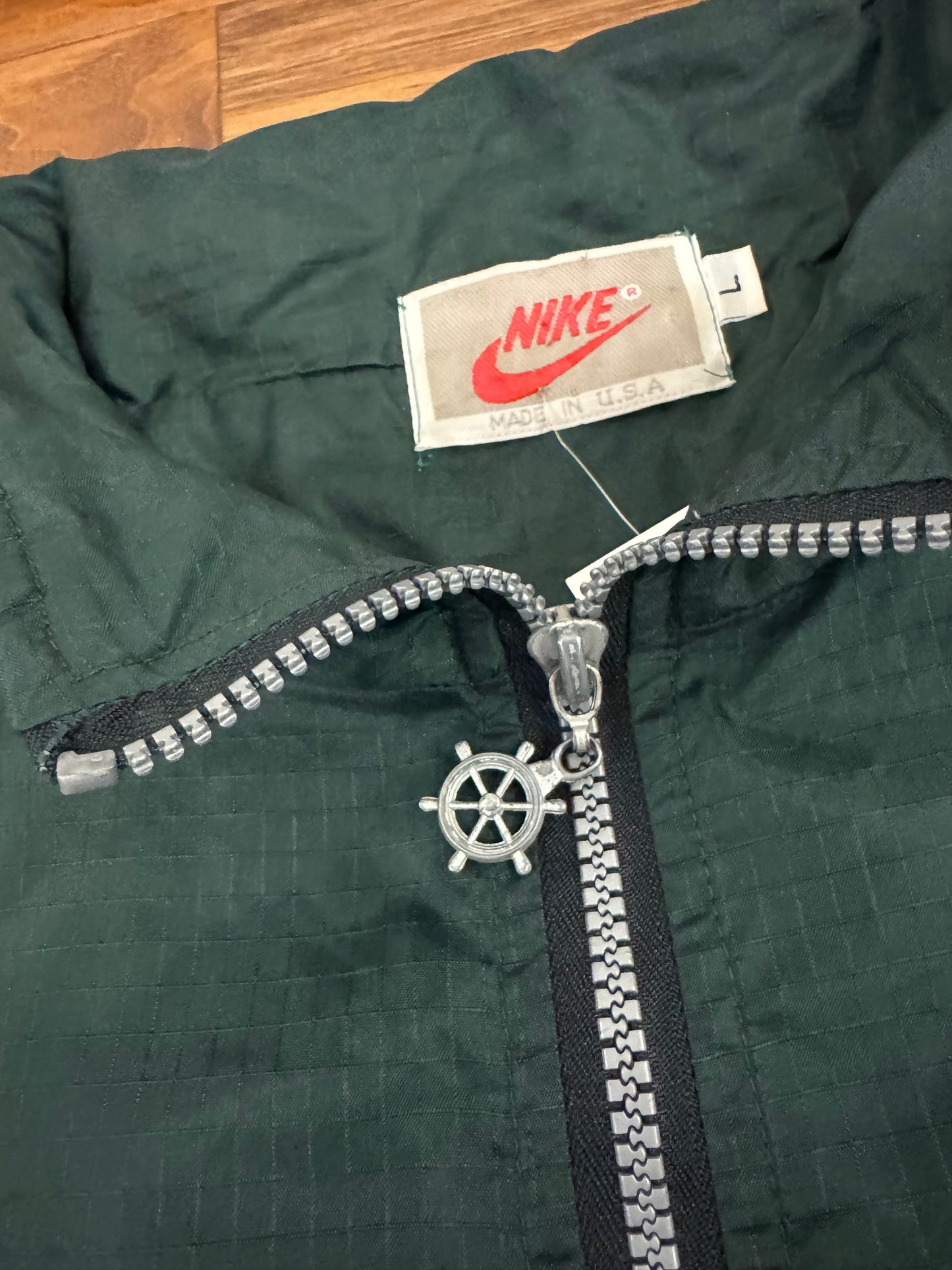 90s Nike Embroidered Vintage Windbreaker (L)