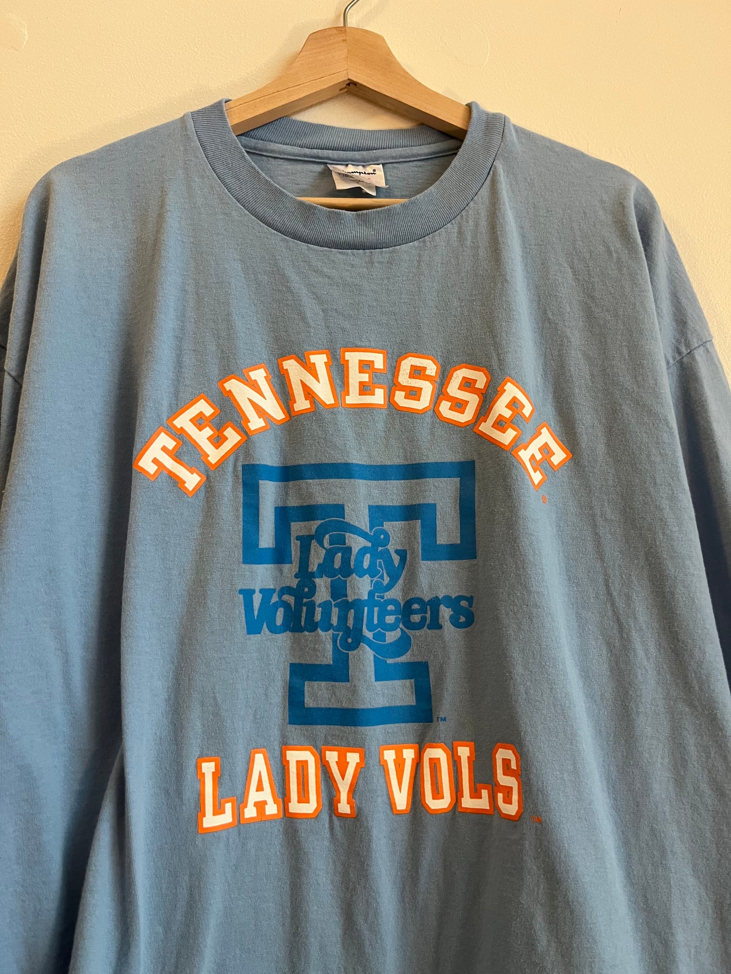 90s Tennessee Lady Vols Vintage Champion Cropped Tee (XL)