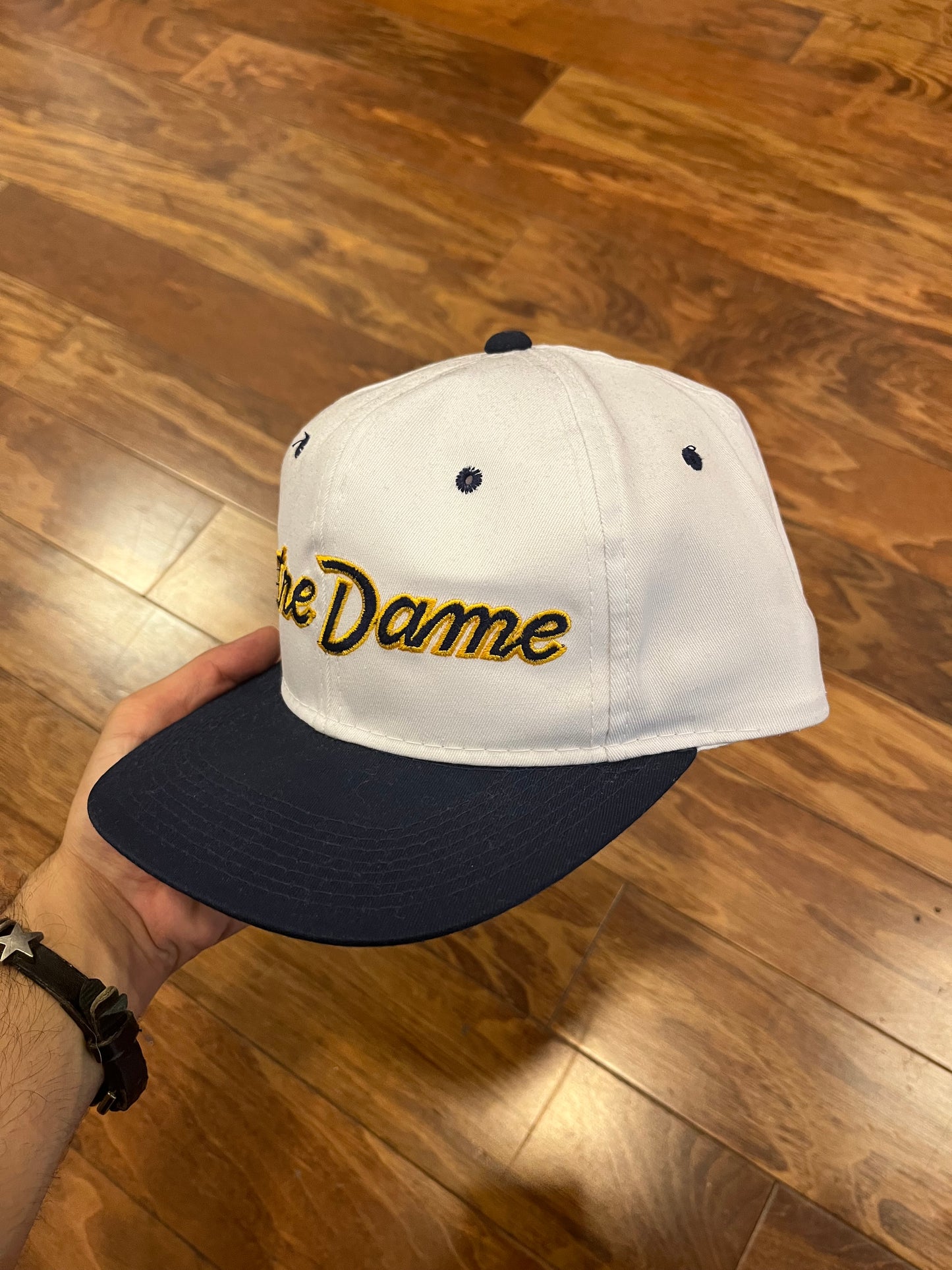 90s Notre Dame Montana White Hat (OS)