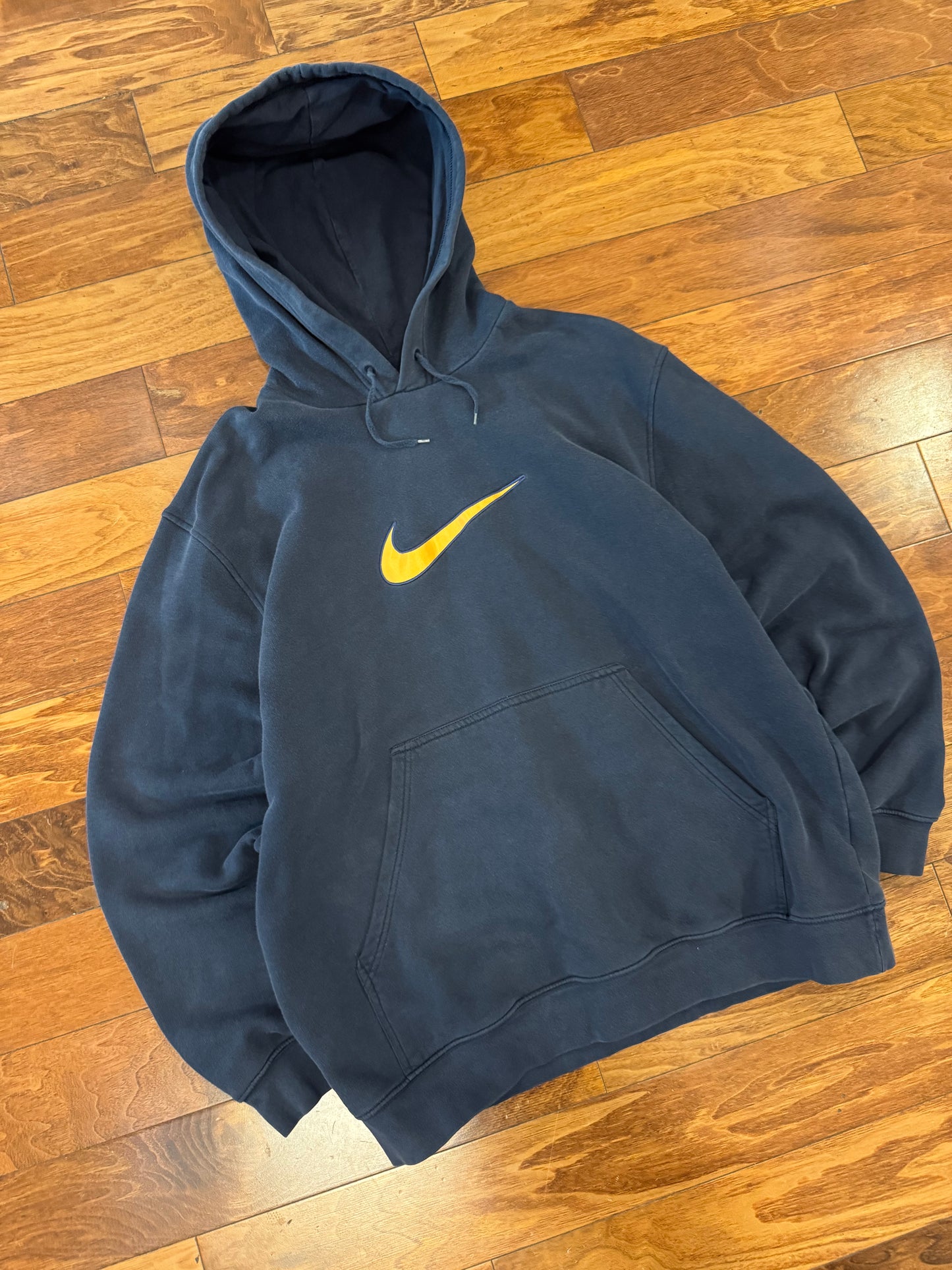 00s Nike Gold Center Swoosh Navy Hoodie (XL)