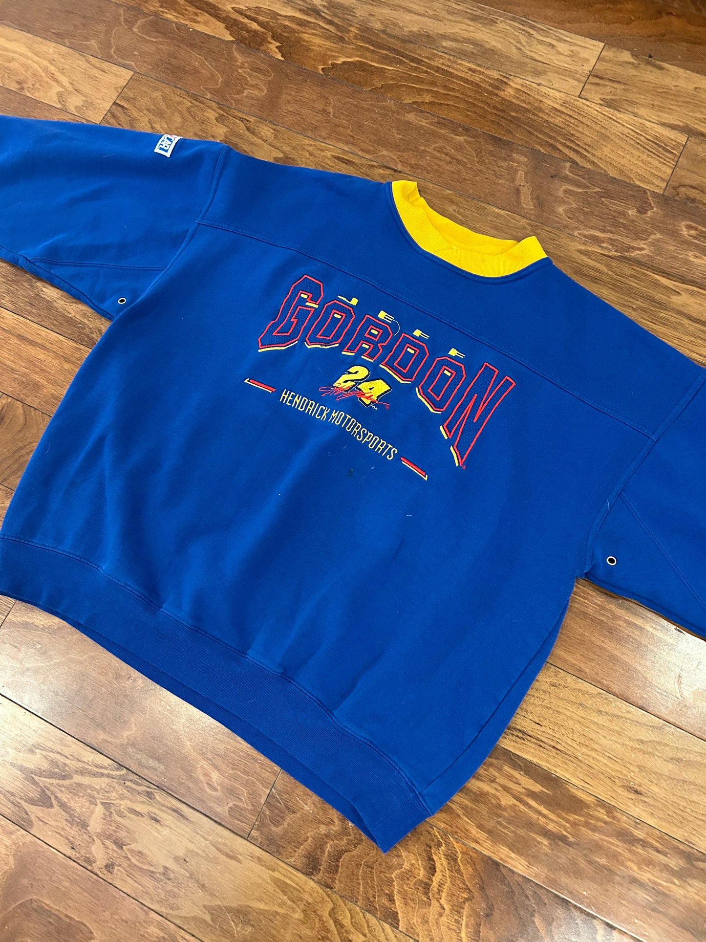 90s Nascar Jeff Gordon #24 Chase Authentic’s Stained Crewneck (XL)