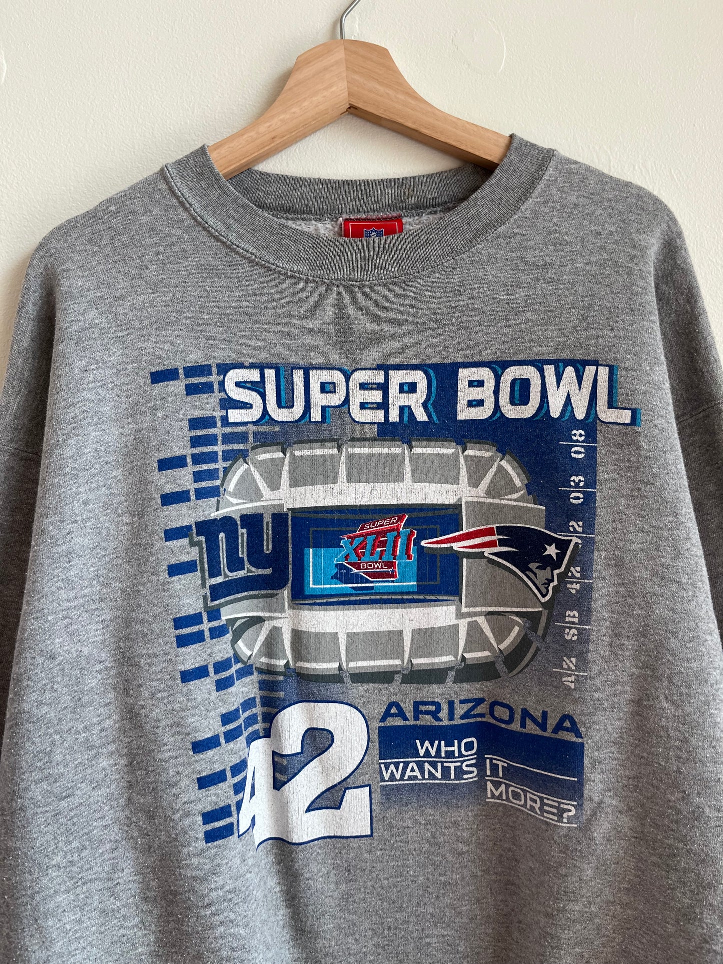 00s NY Giants v NE Patriots Super Bowl NFL Crewneck (L)