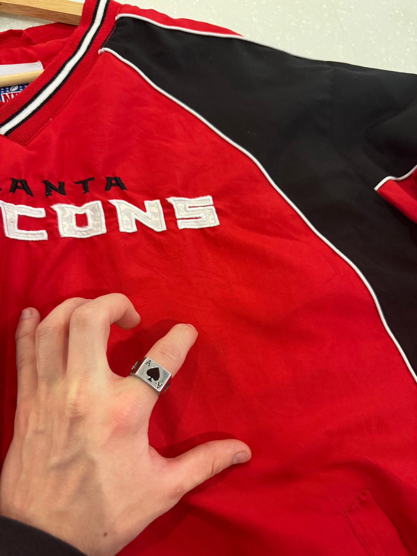 2010s Atlanta Falcons Red Spell Out Windbreaker (XL)