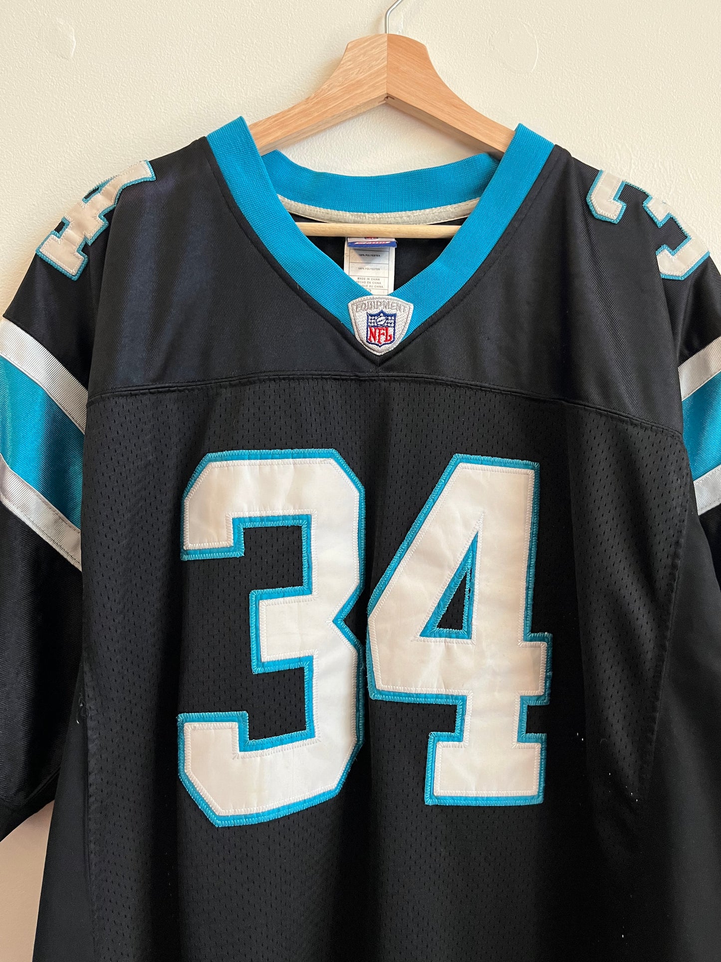 00s Carolina Panthers Reebok Stitched DeAngelo Williams Jersey (XL)