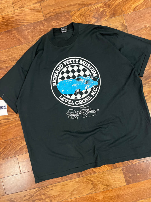 90s Richard Petty Museum Vintage Nascar Tee (XXXL)