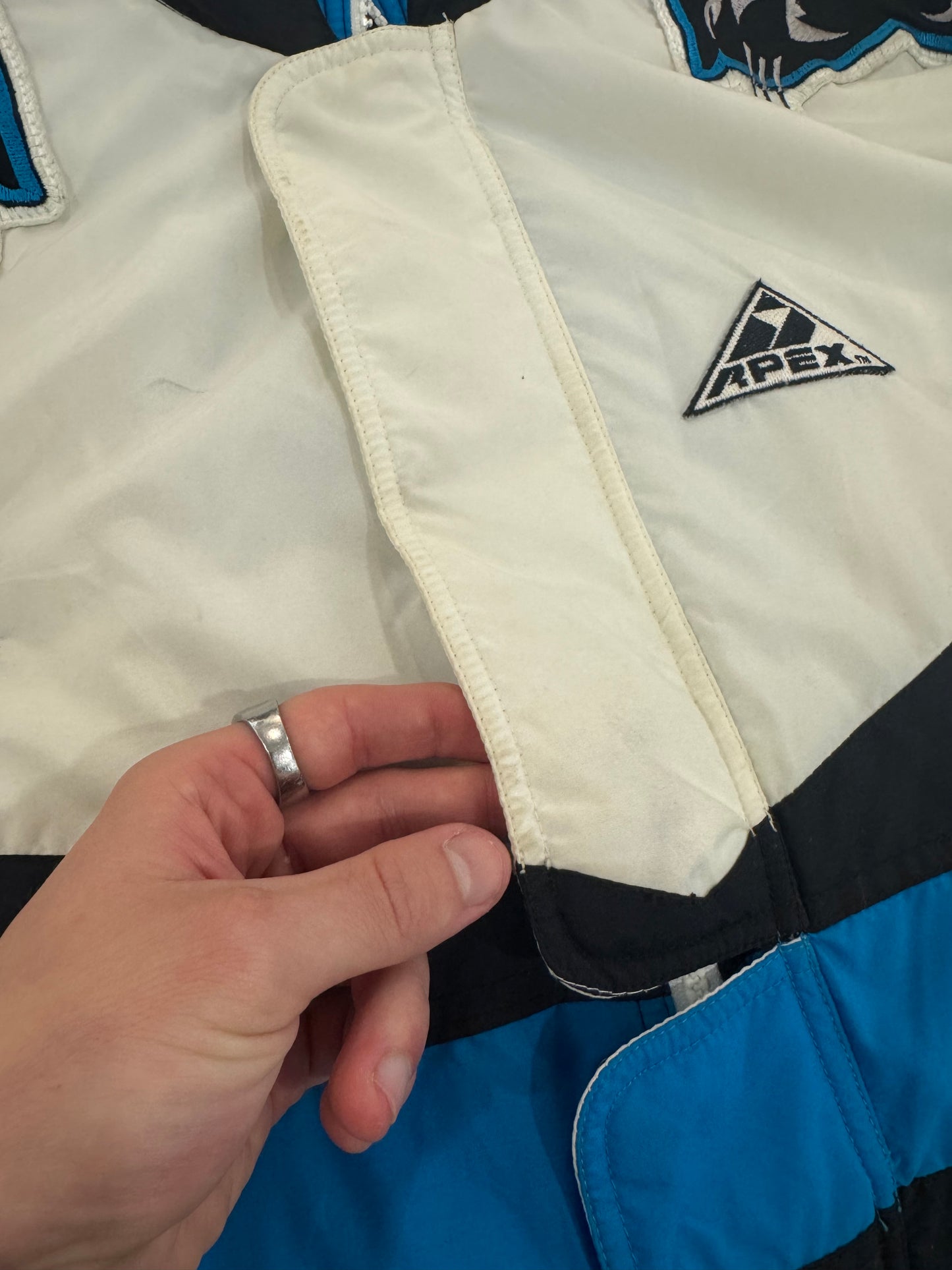 90s Carolina Panthers NFL Pro Line Apex One Windbreaker (S)