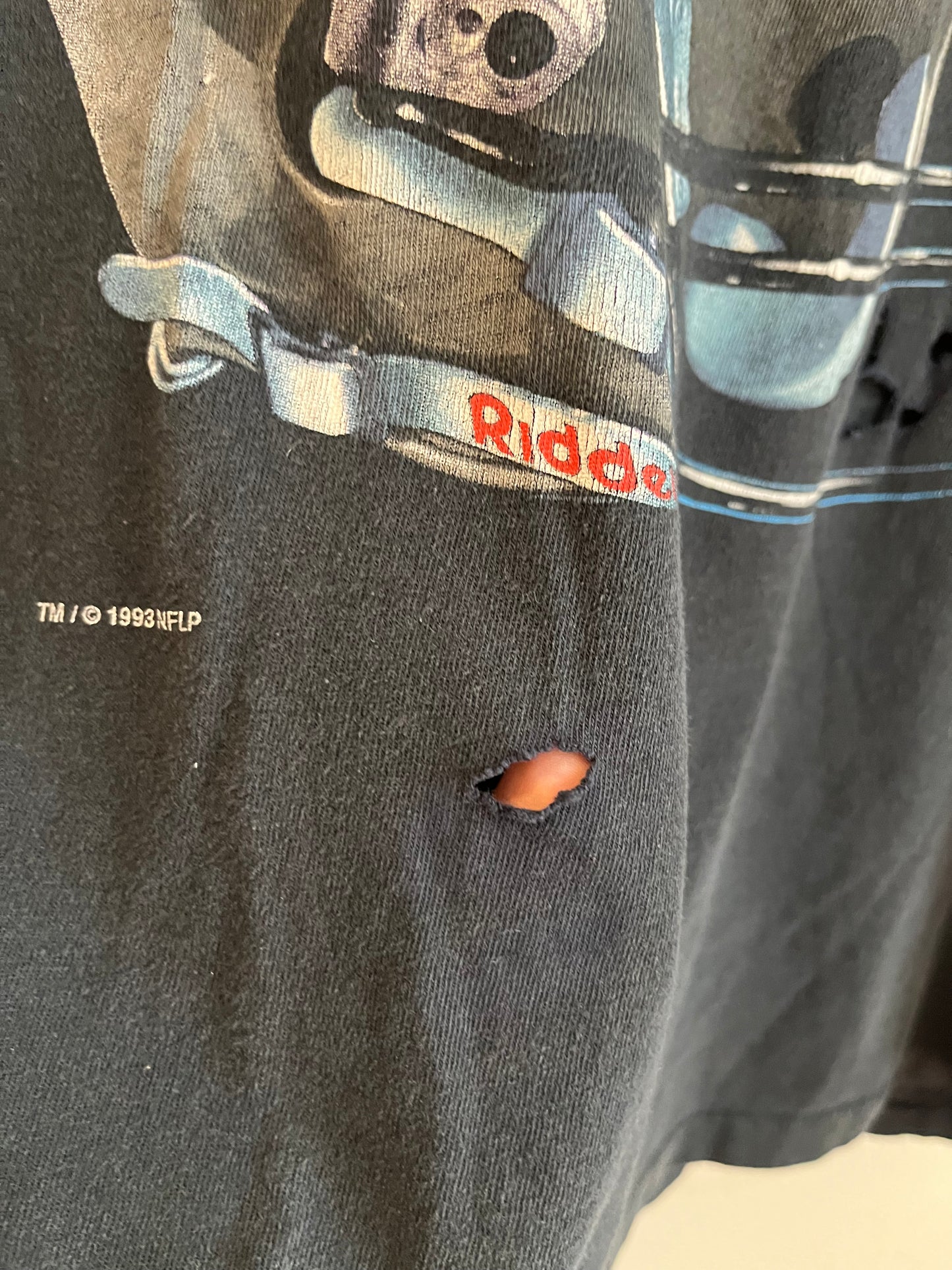 1993 Carolina Panthers Thrashed Helmet Tee (M)