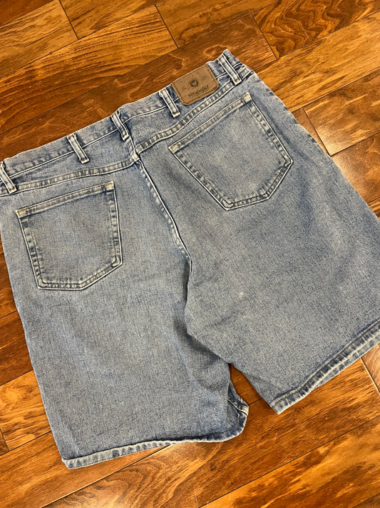 00s Wrangler Blue Shorts (38)