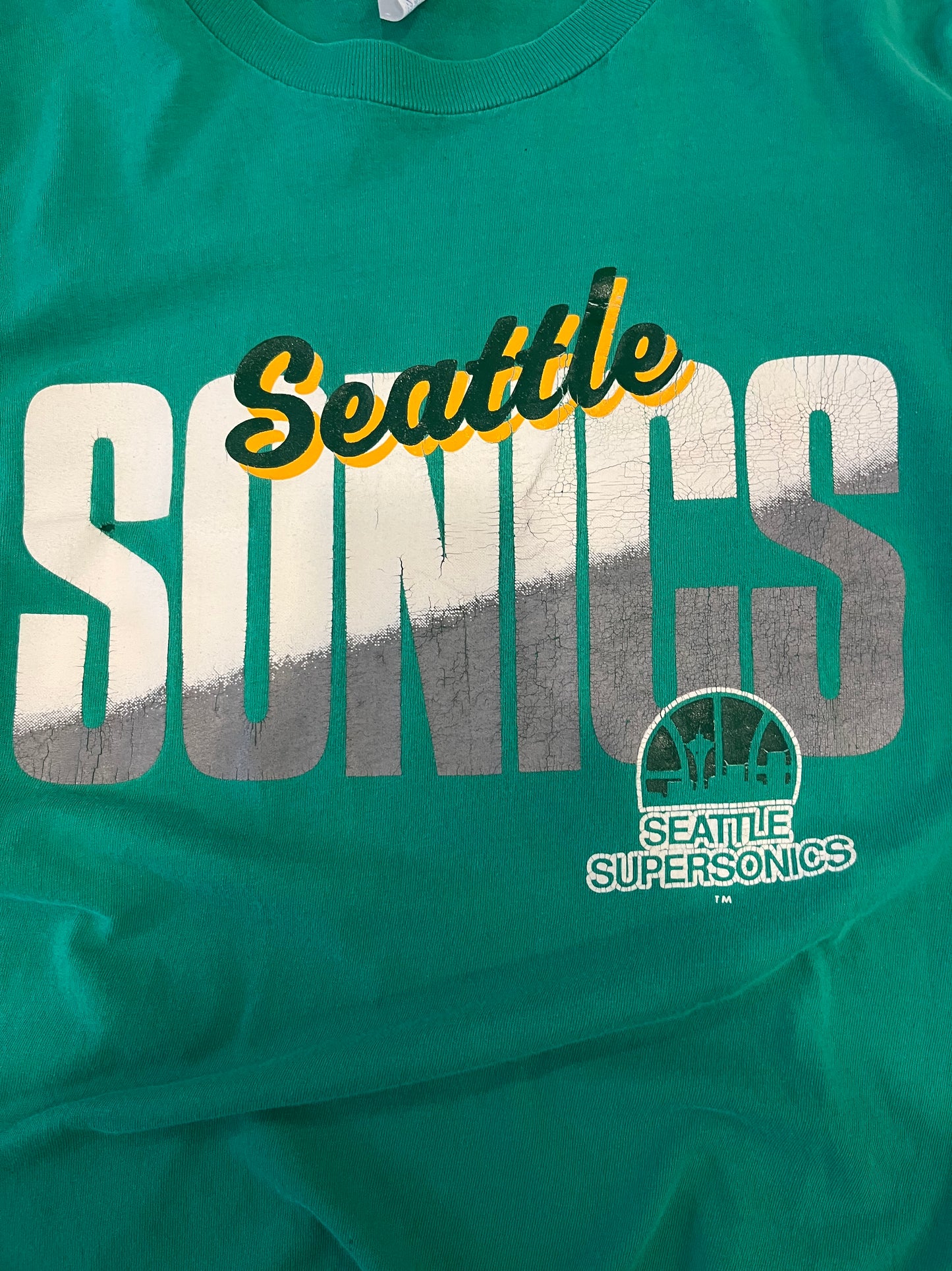 90s Seattle Supersonics Vintage NBA Tee (XL)