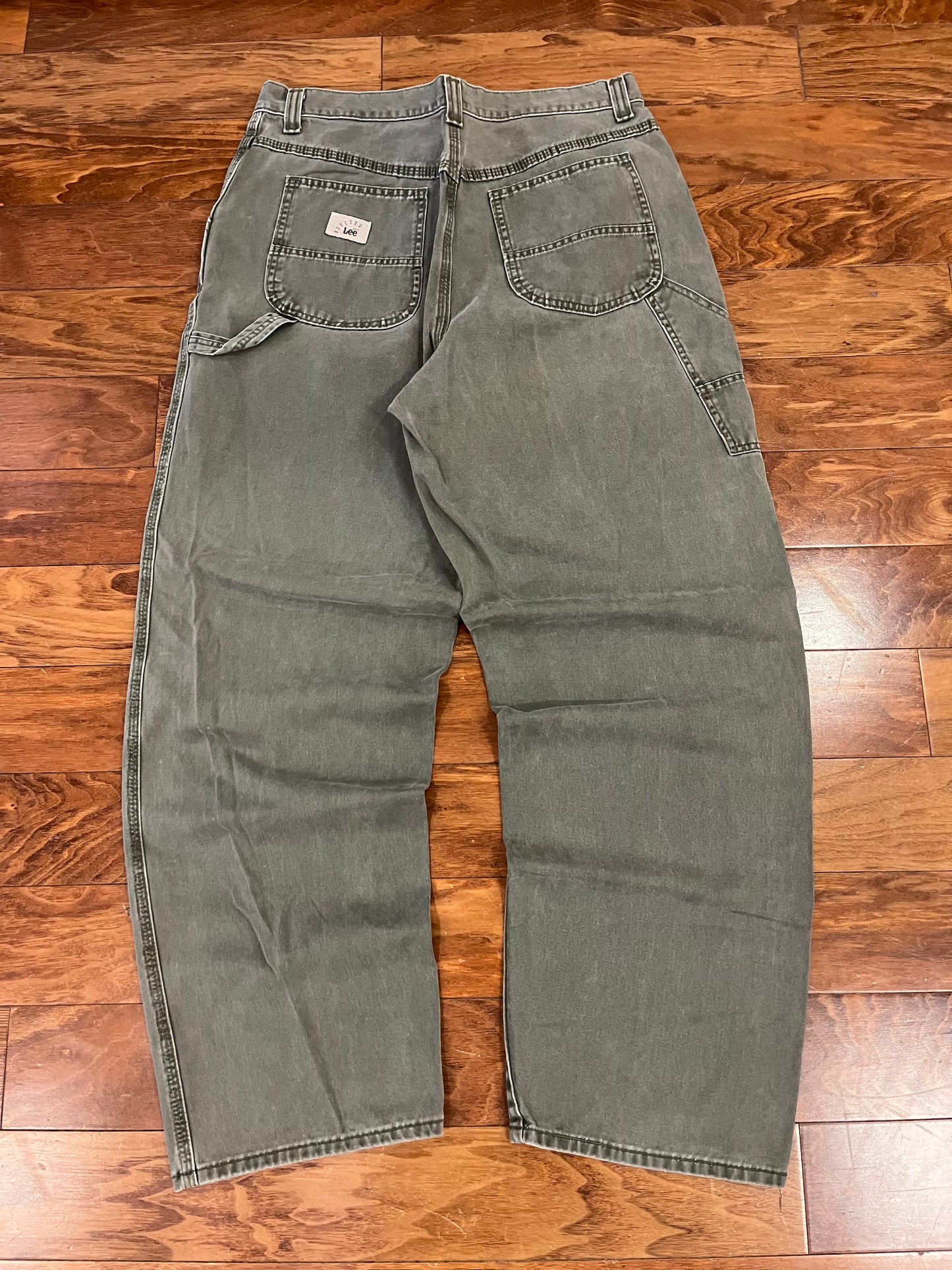 00s Lee Riveted Olive Carpenter Pants (34 x 32)