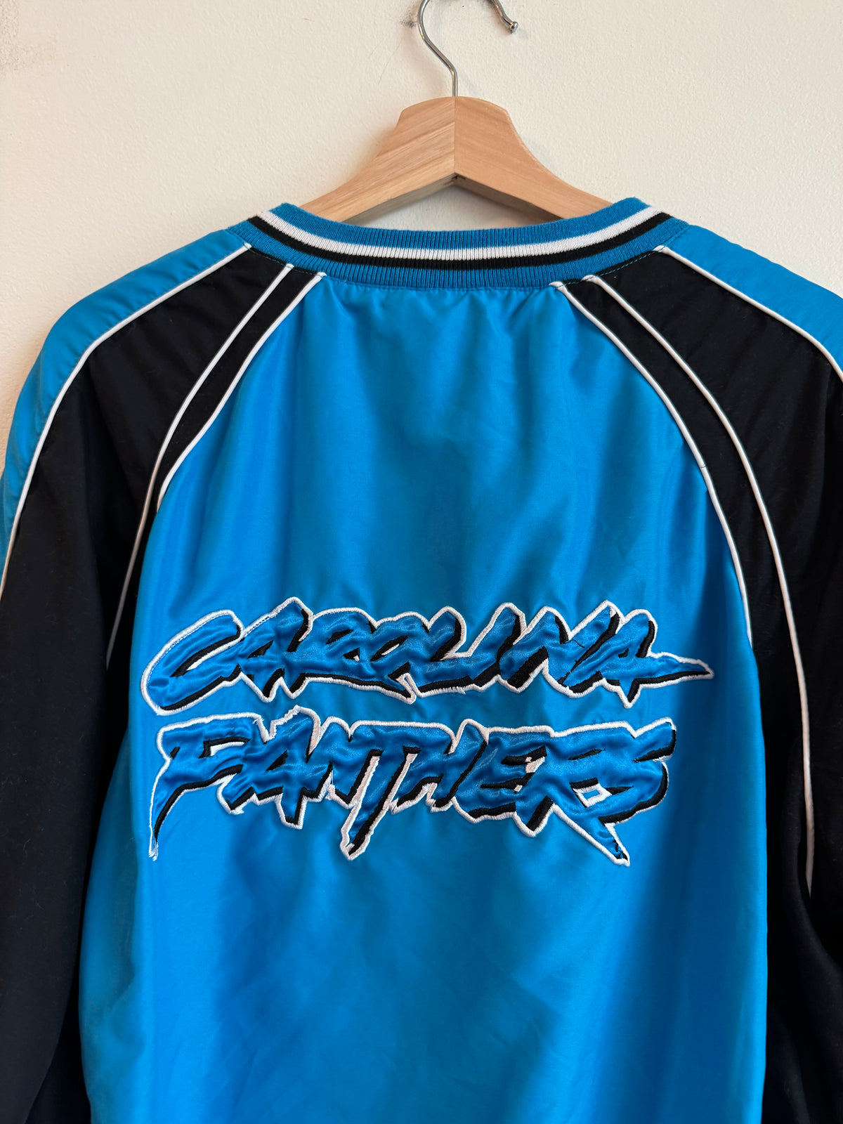 2010s Carolina Panthers Embroidered Blue Windbreaker (L)