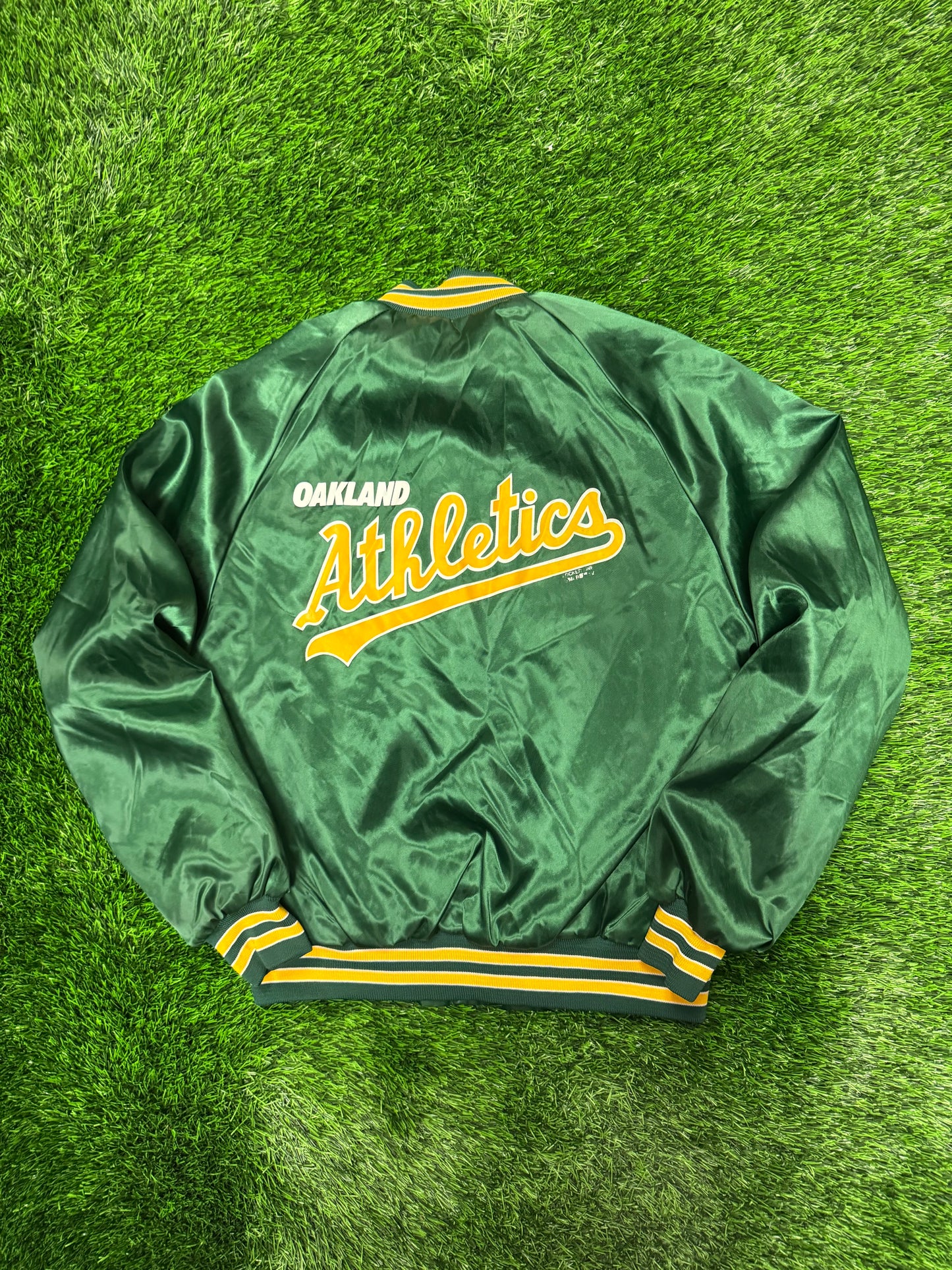 1992 Oakland Athletics Vintage Locker Line Satin Jacket (M)