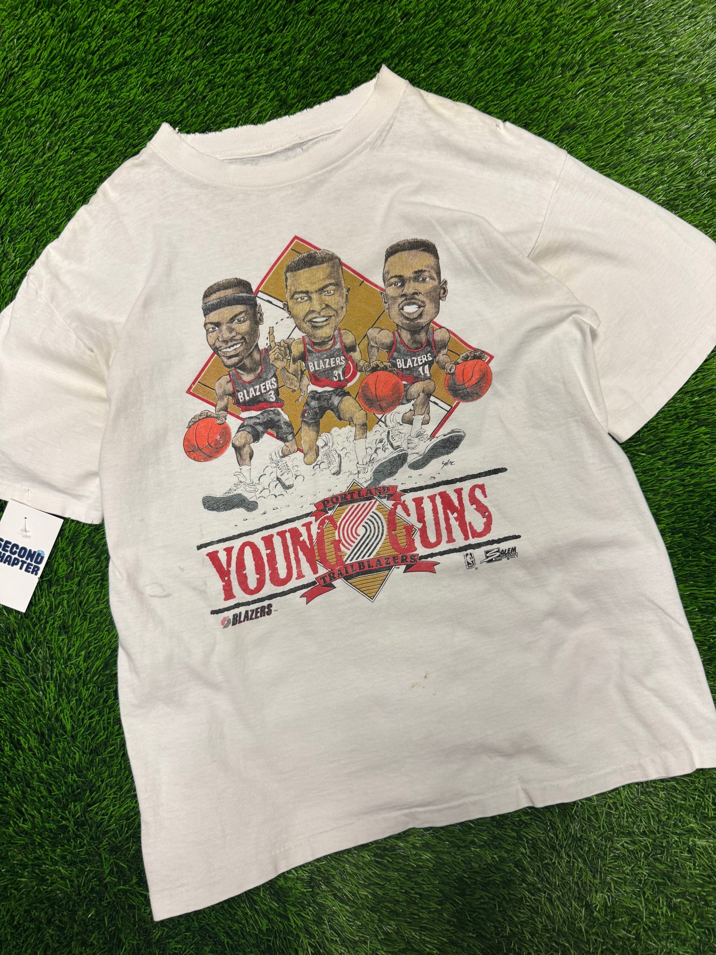90s Vintage Portland Trail Blazers Caricature Young Guns Thrashed Tee (L)
