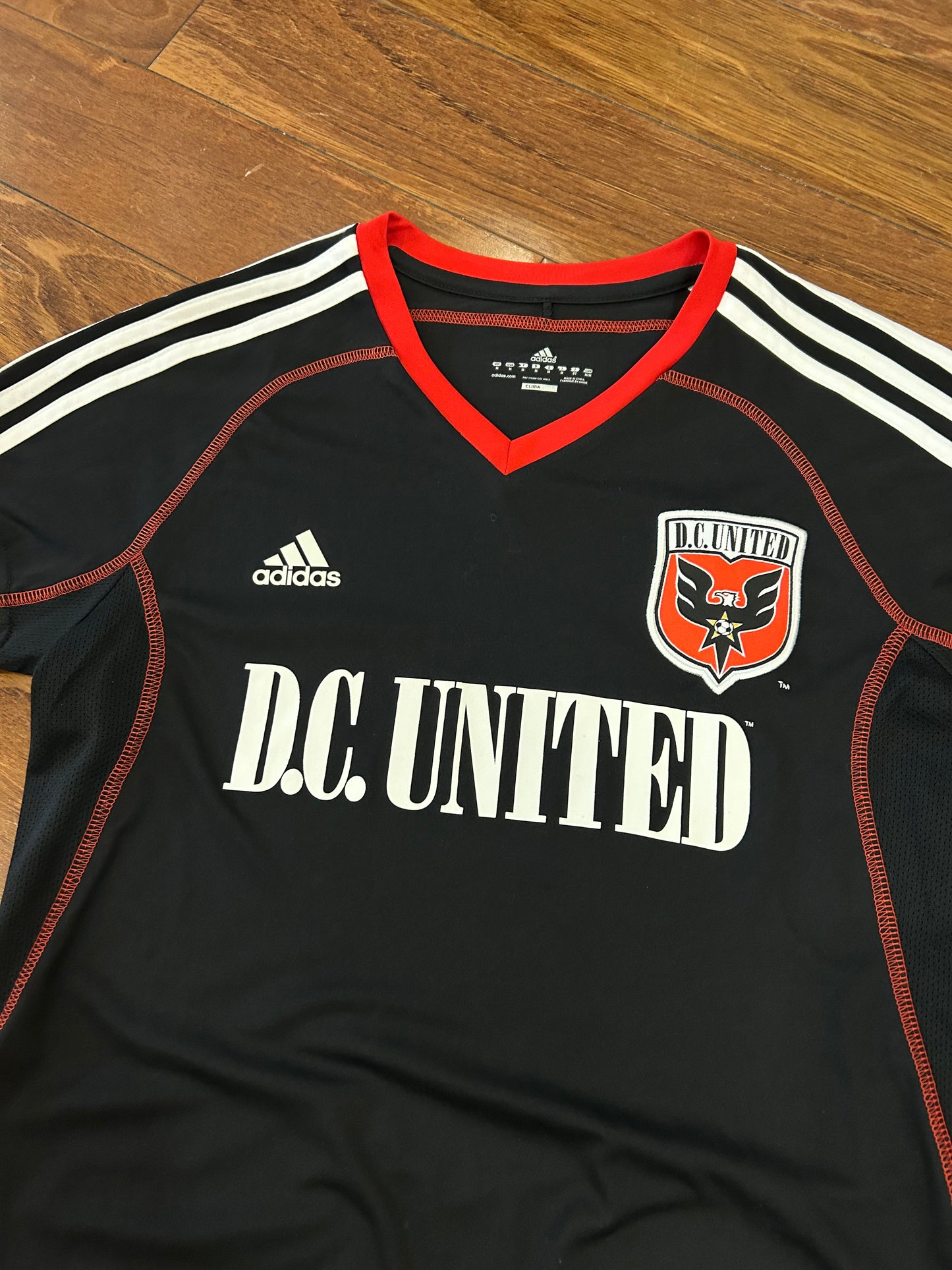 DC United Women's Soccer Jersey 2011 Kit (M)