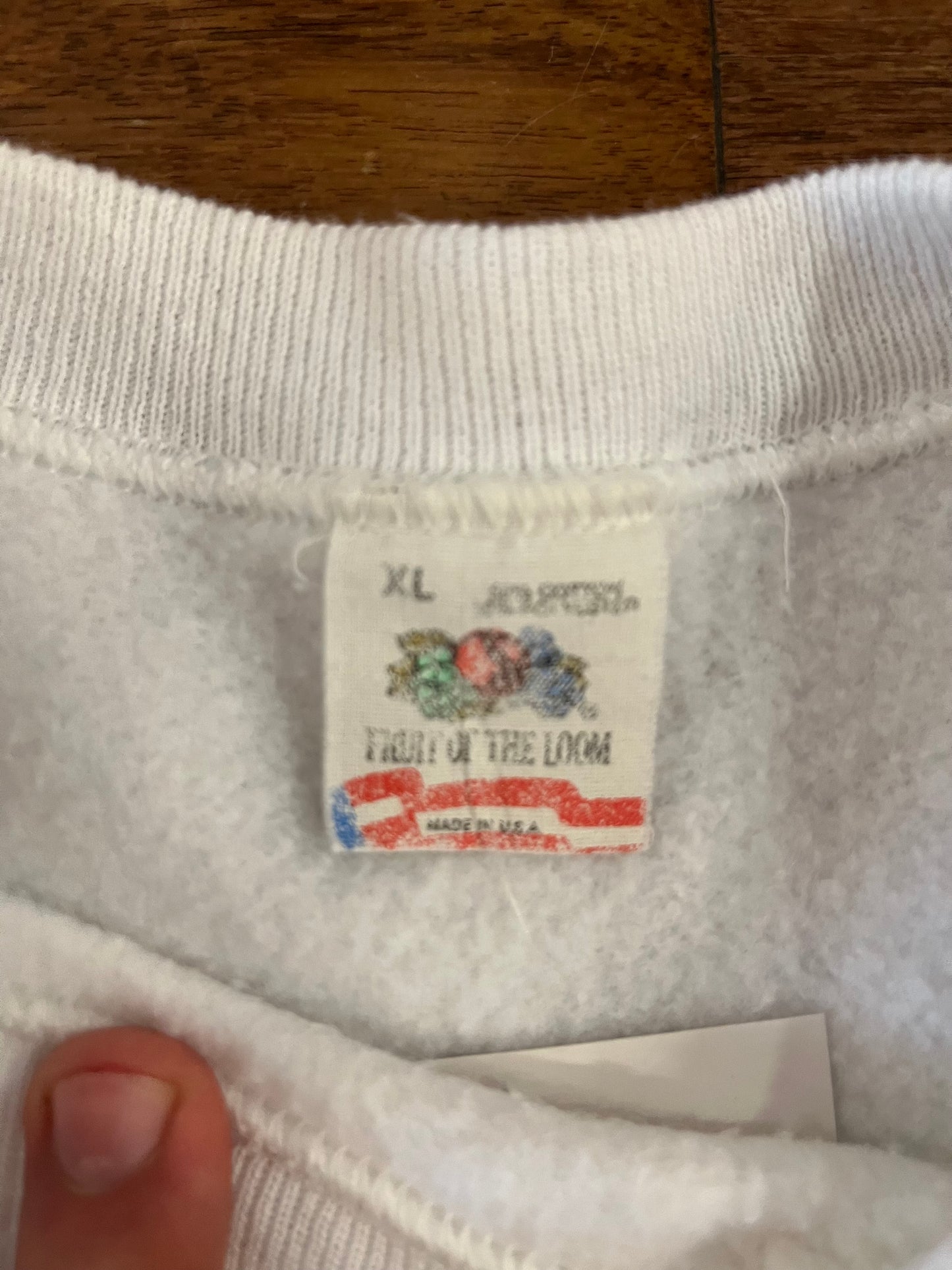 90s Mickey Mouse White Disney Crewneck (XL)
