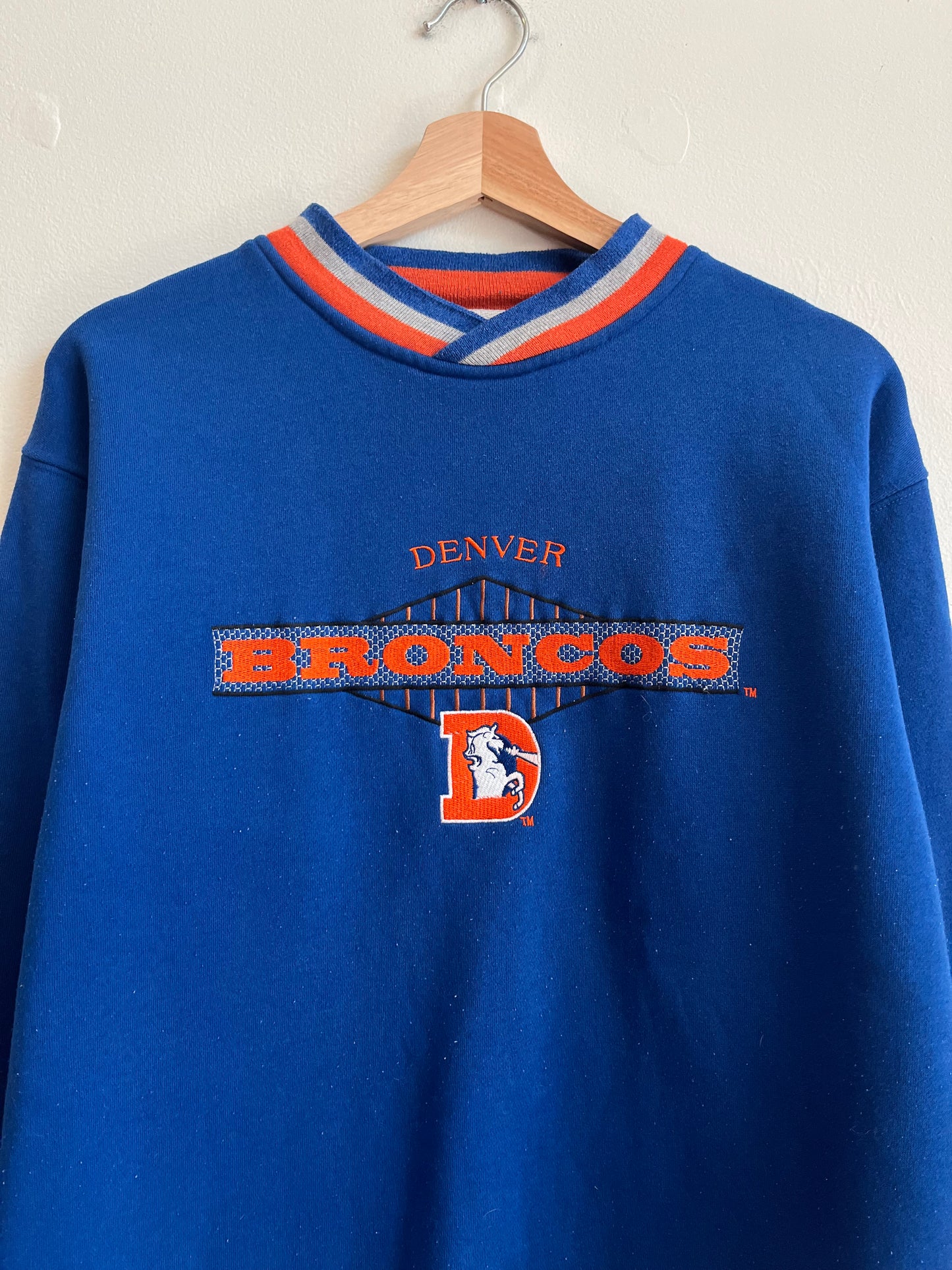 90s Denver Broncos NFL Starter Embroidered Crewneck (Youth XL)