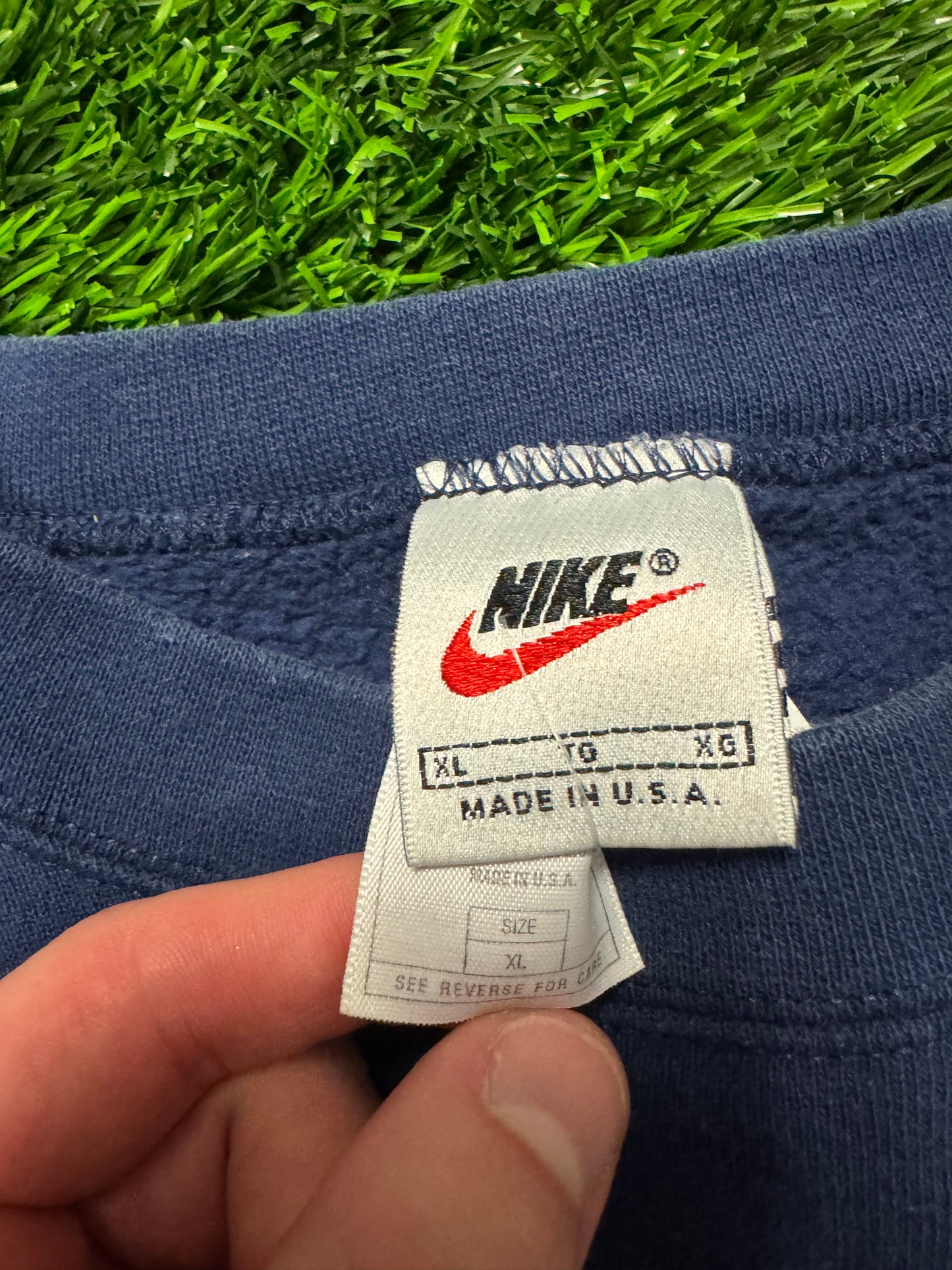 90s Nike Big Swoosh Vintage Crewneck (L)