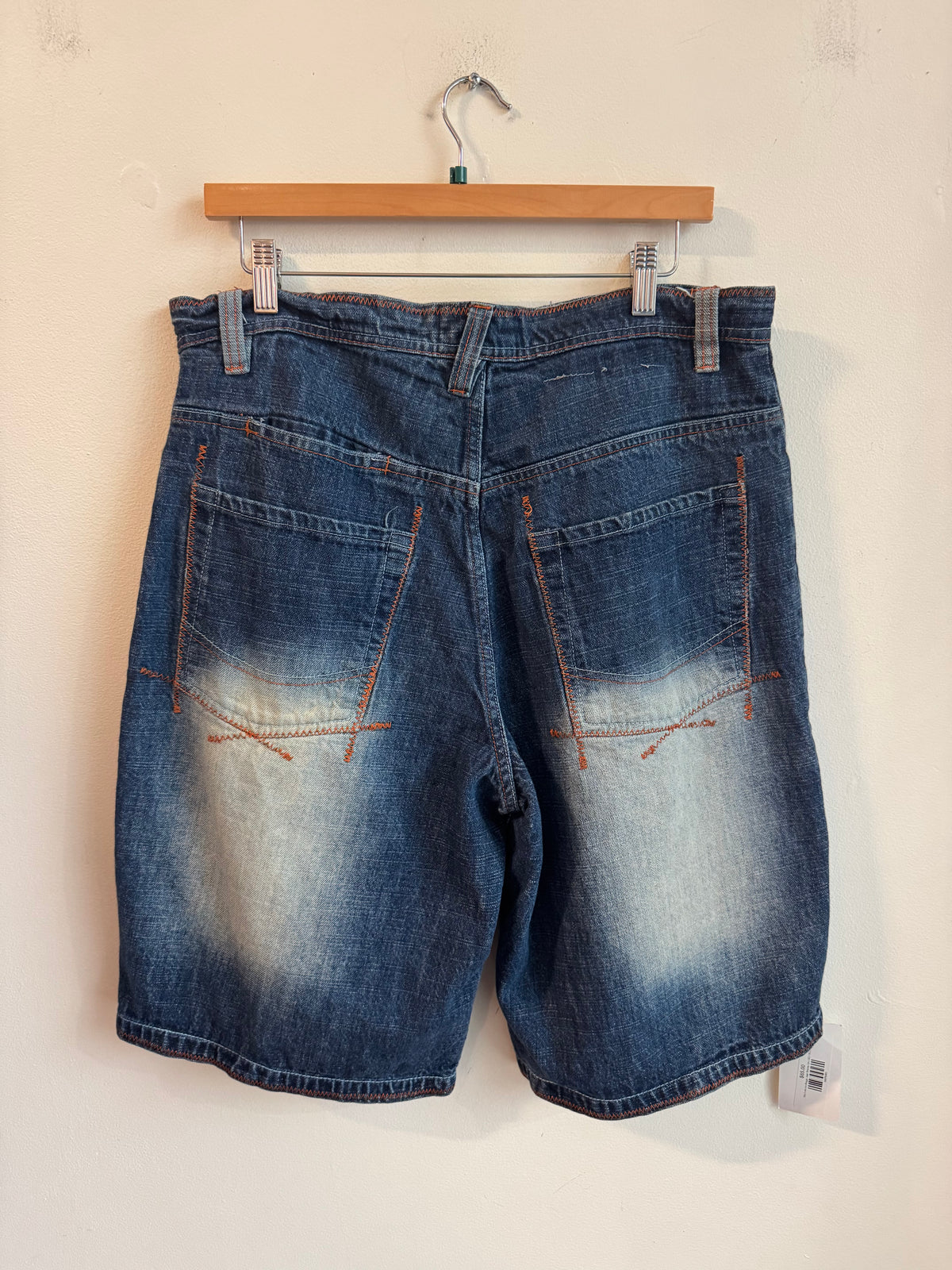 00s Evolution Baggy Patched Shorts (34)
